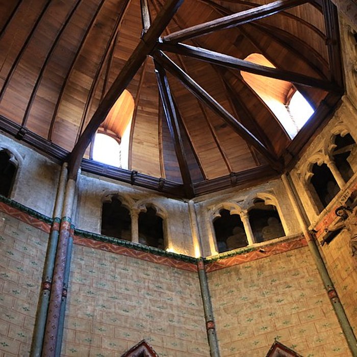 Photo de Église Sainte-Croix de Saint-Pourçain-sur-Sioule