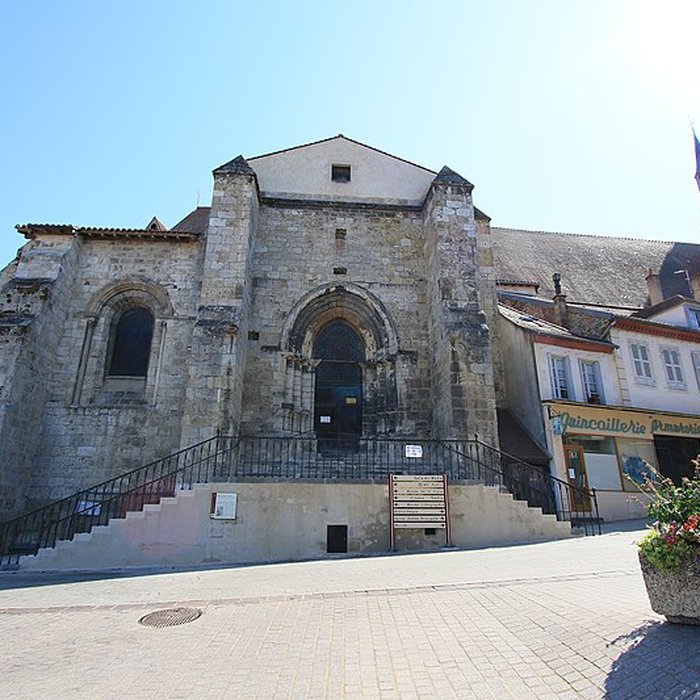 Photo de Église Sainte-Croix de Saint-Pourçain-sur-Sioule