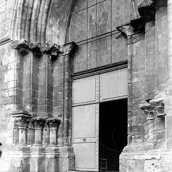 Photo de Église Sainte-Croix de Saint-Pourçain-sur-Sioule