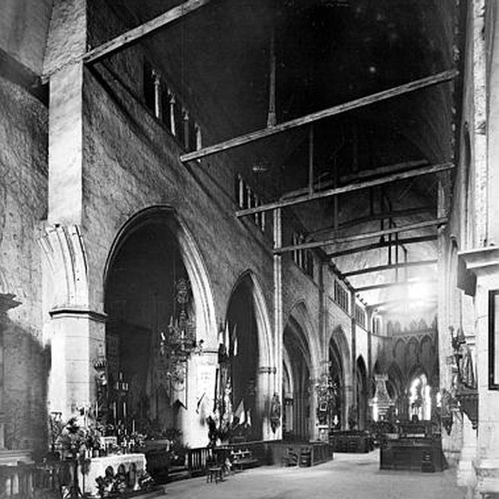 Photo de Église Sainte-Croix de Saint-Pourçain-sur-Sioule