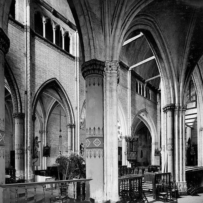Photo de Église Sainte-Croix de Saint-Pourçain-sur-Sioule