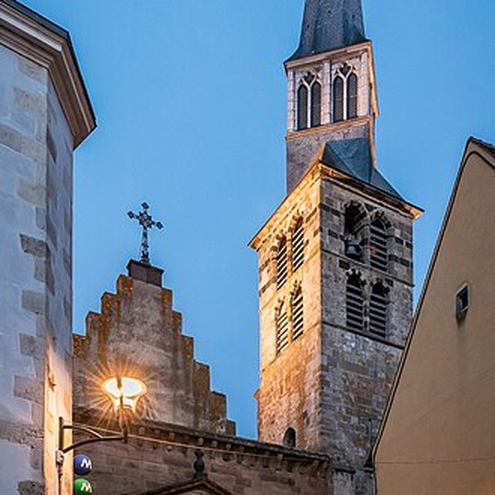 Photo de Église Sainte-Croix de Saint-Pourçain-sur-Sioule