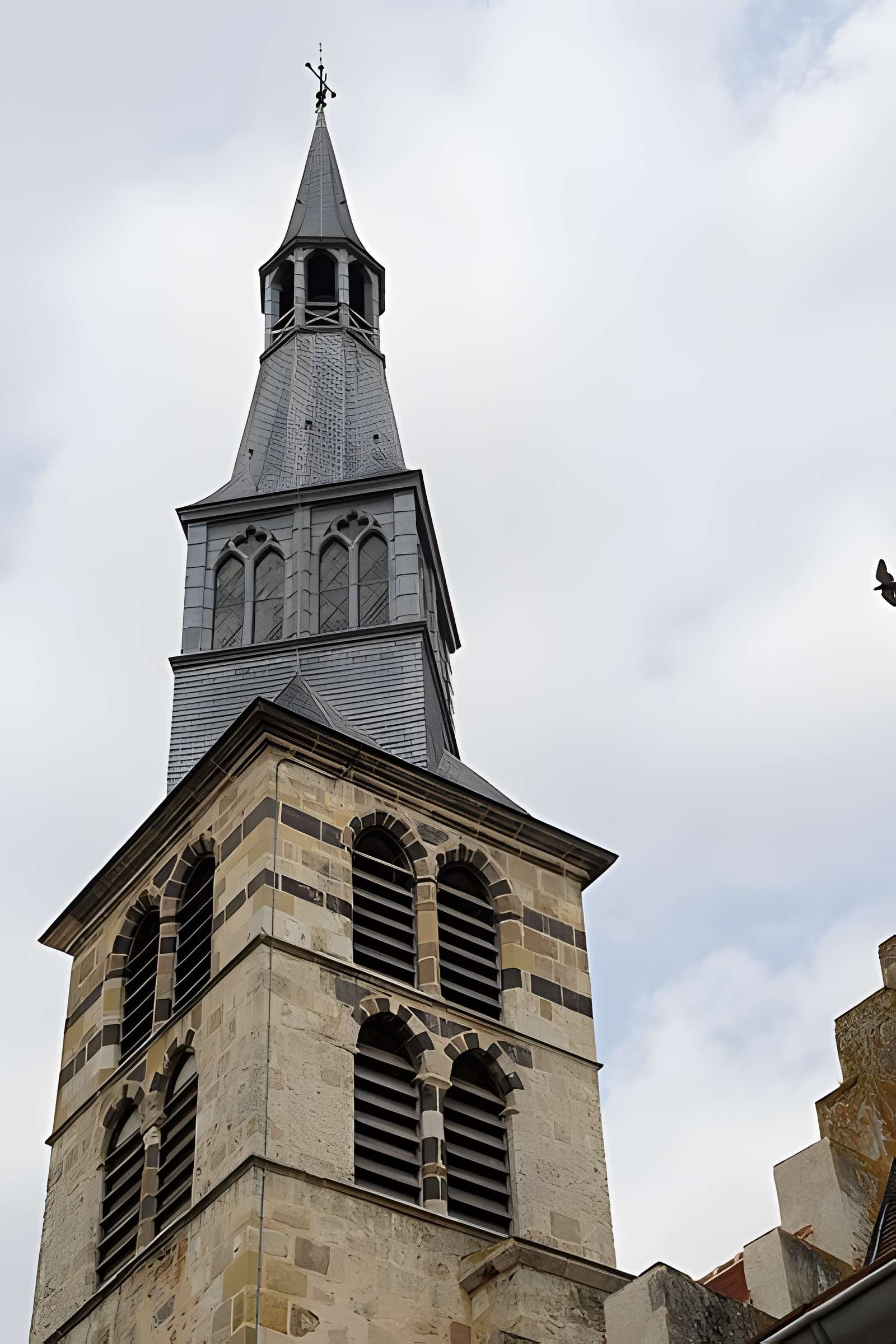 Église Sainte-Croix de Saint-Pourçain-sur-Sioule