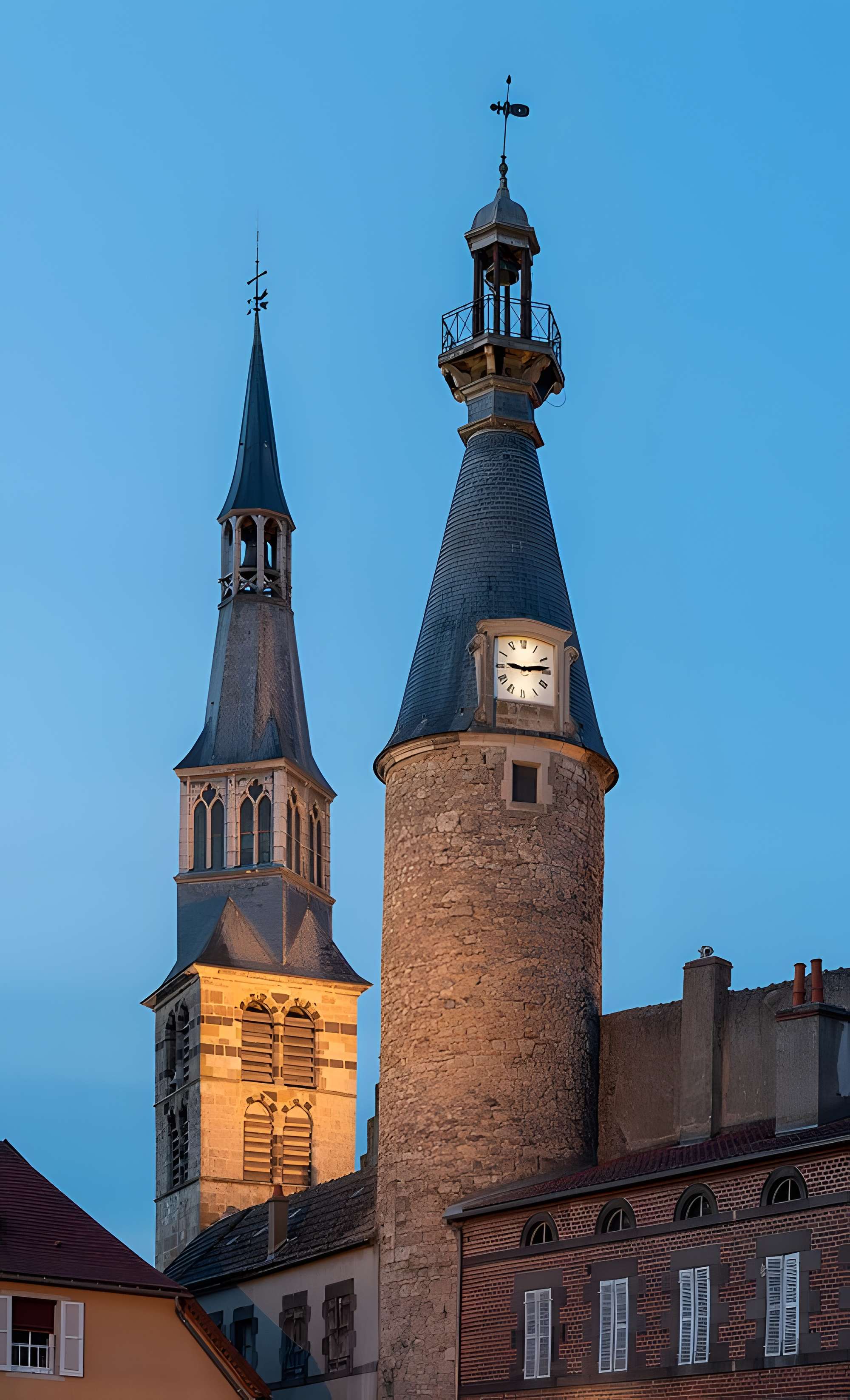 Église Sainte-Croix de Saint-Pourçain-sur-Sioule