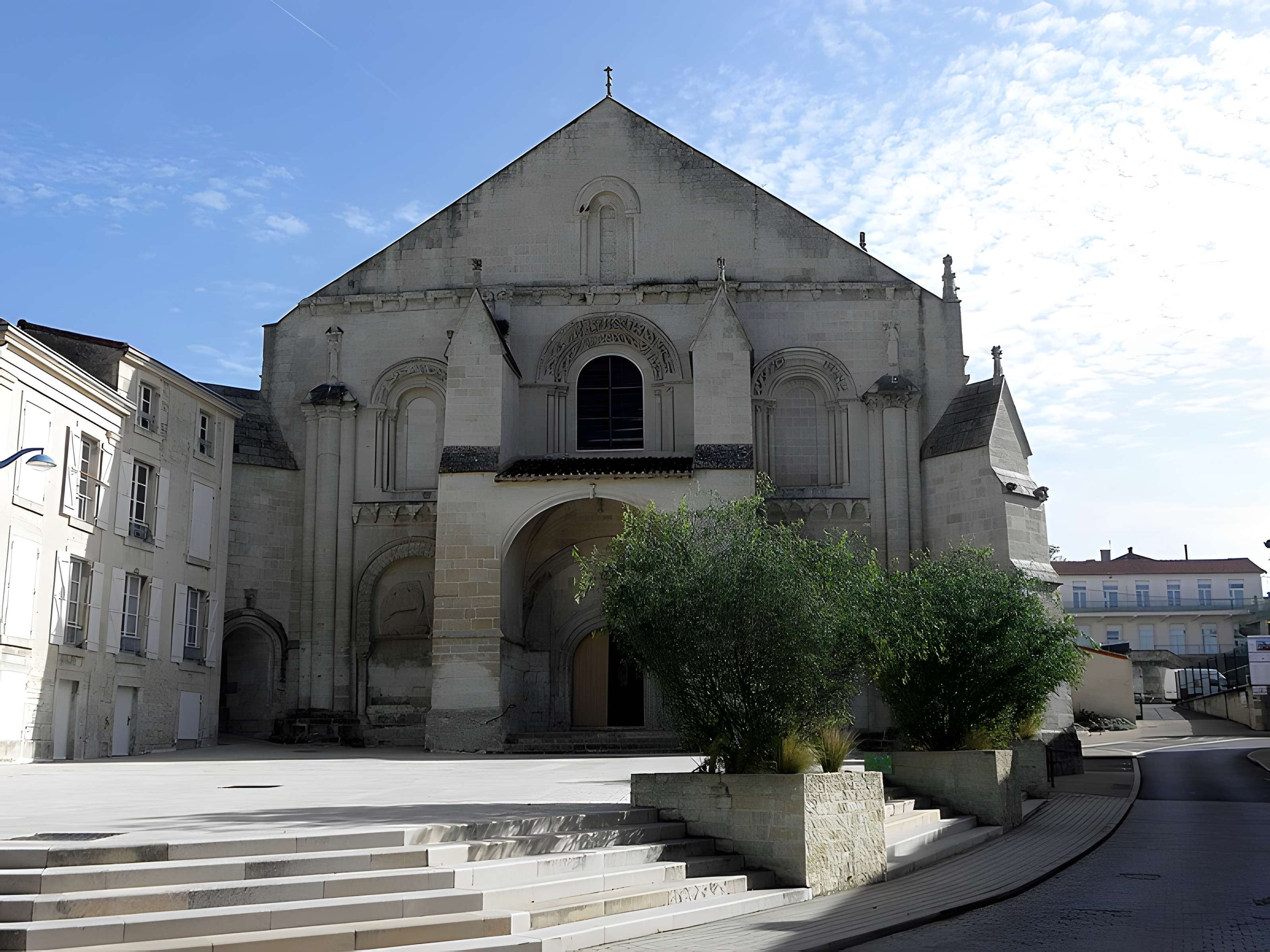 Église Sainte-Eulalie de Benet
