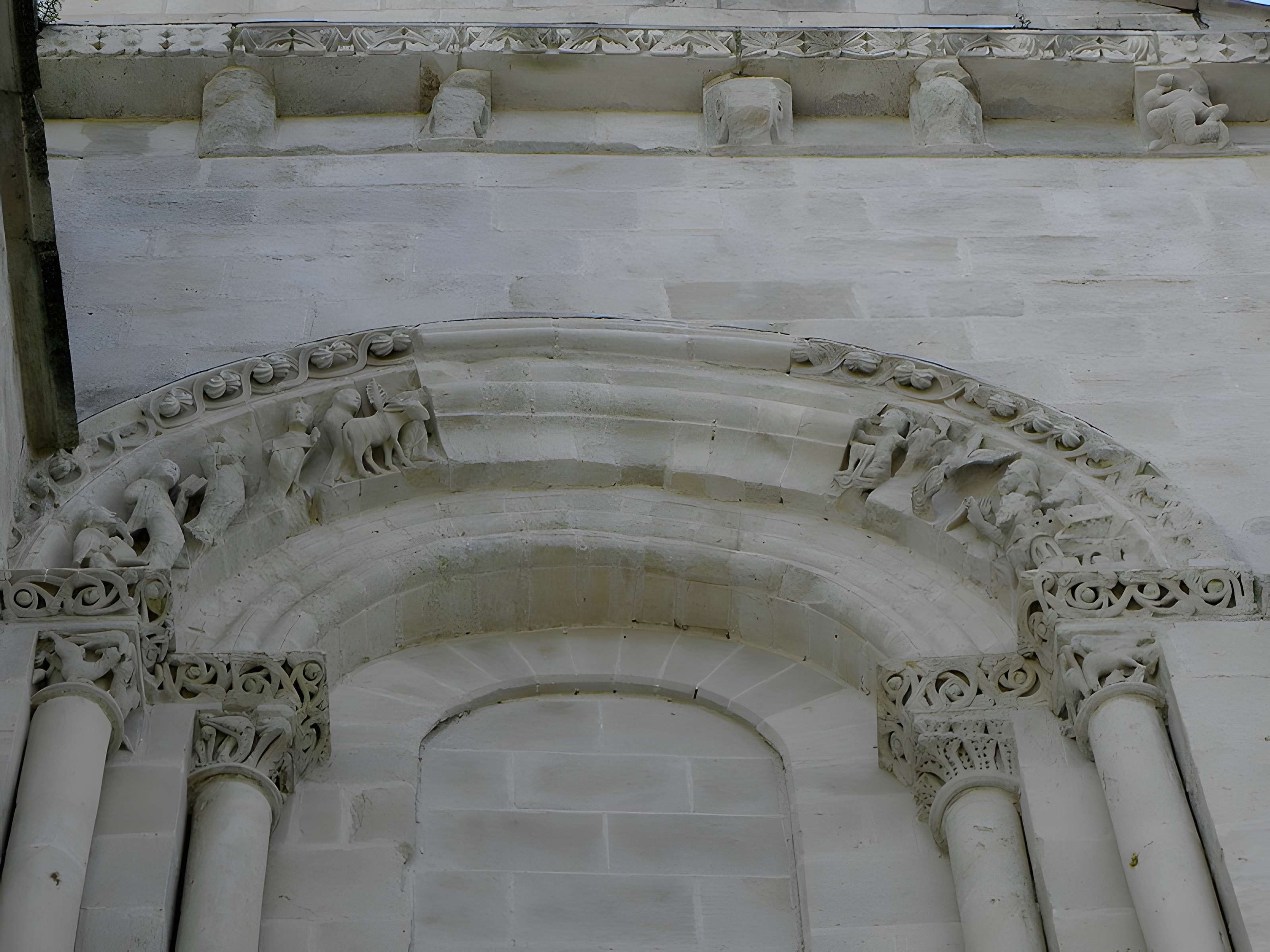 Église Sainte-Eulalie de Benet