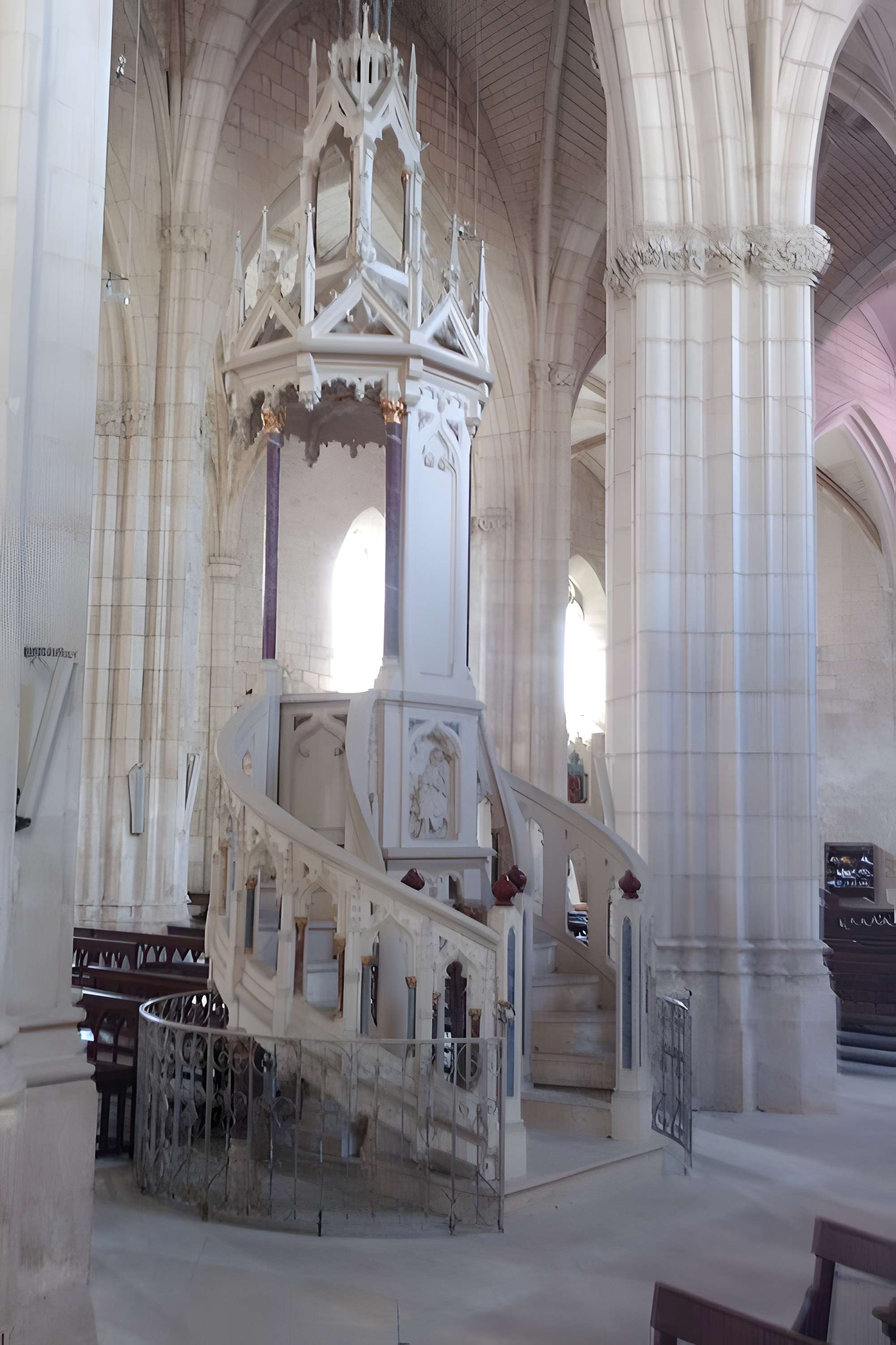 Église Sainte-Eulalie de Benet
