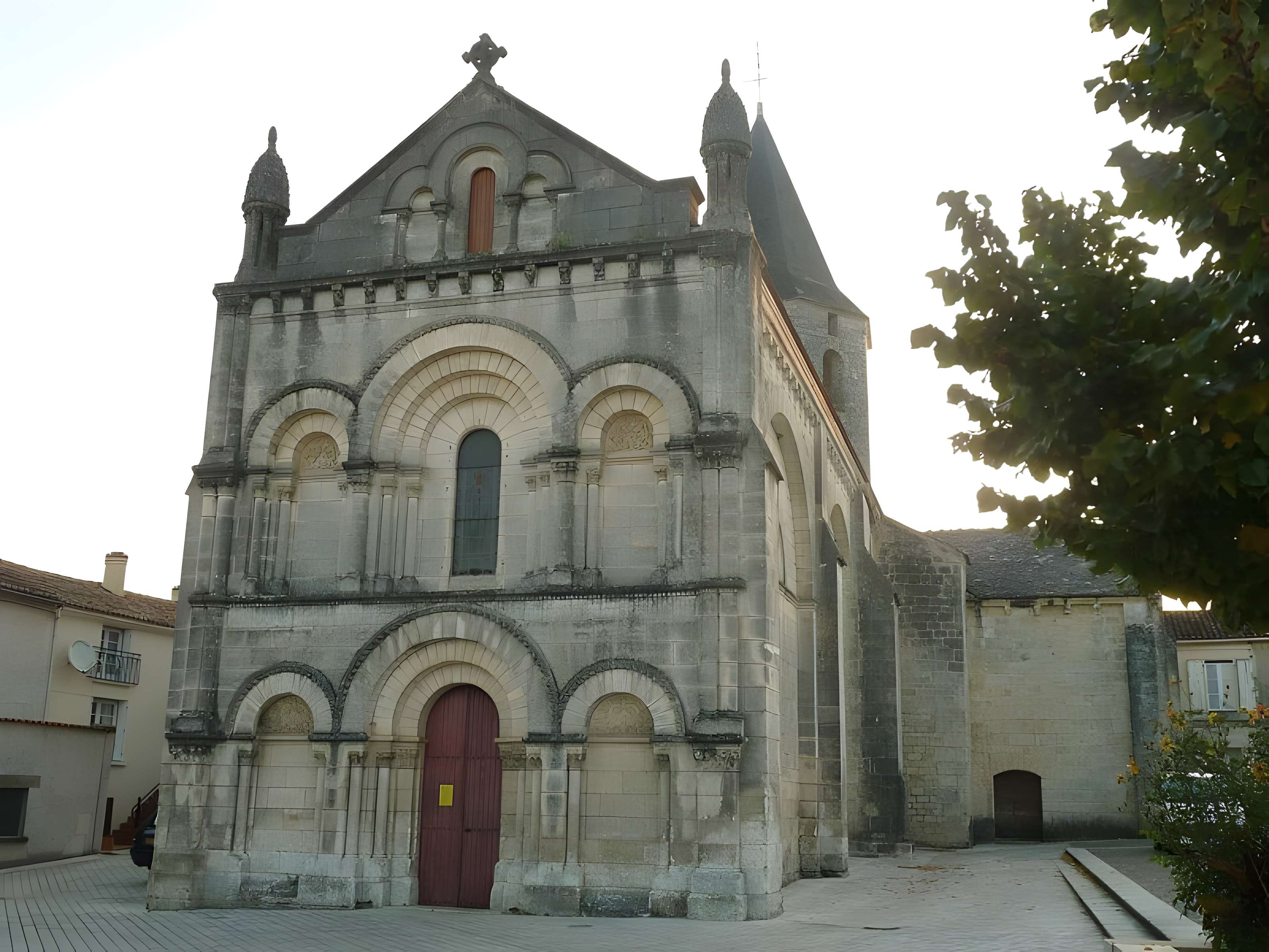 Église Sainte-Eulalie de Champniers 