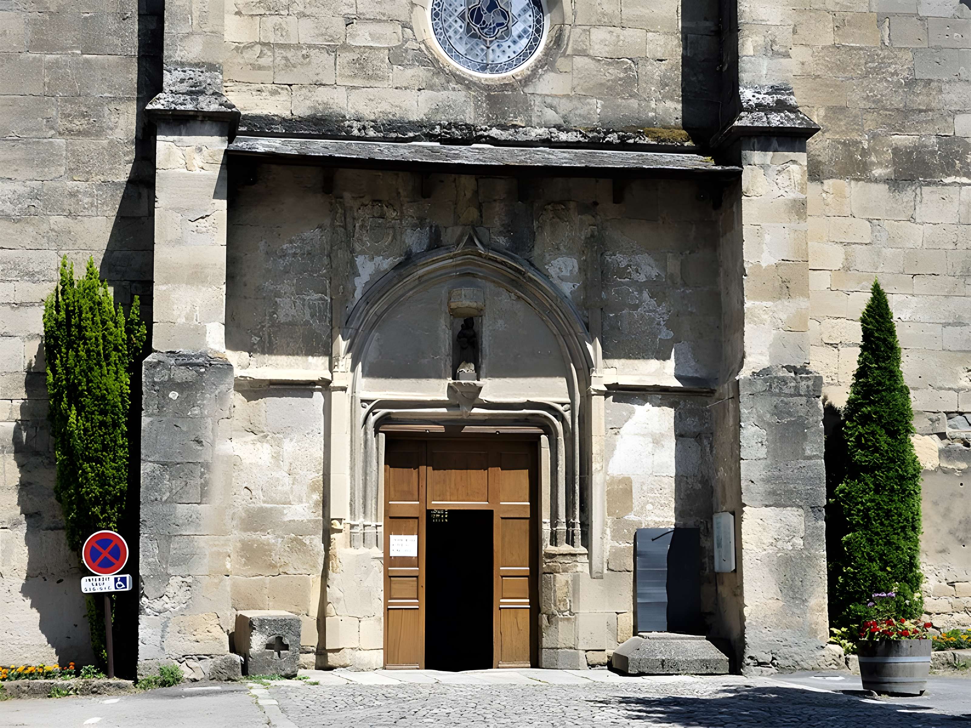 Église Sainte-Eulalie de Sainte-Eulalie-d'Olt