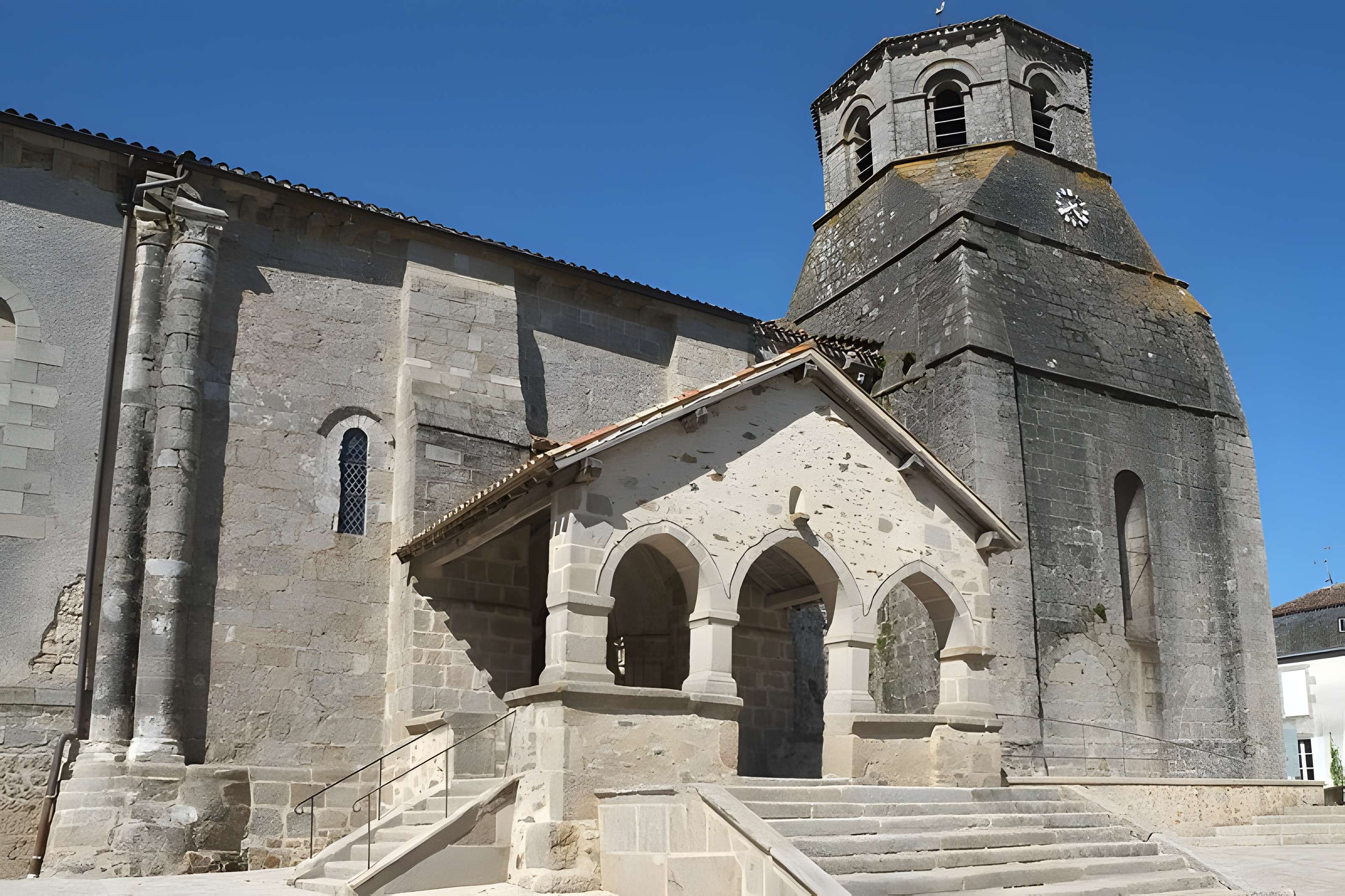 Église Sainte-Eulalie de Secondigny