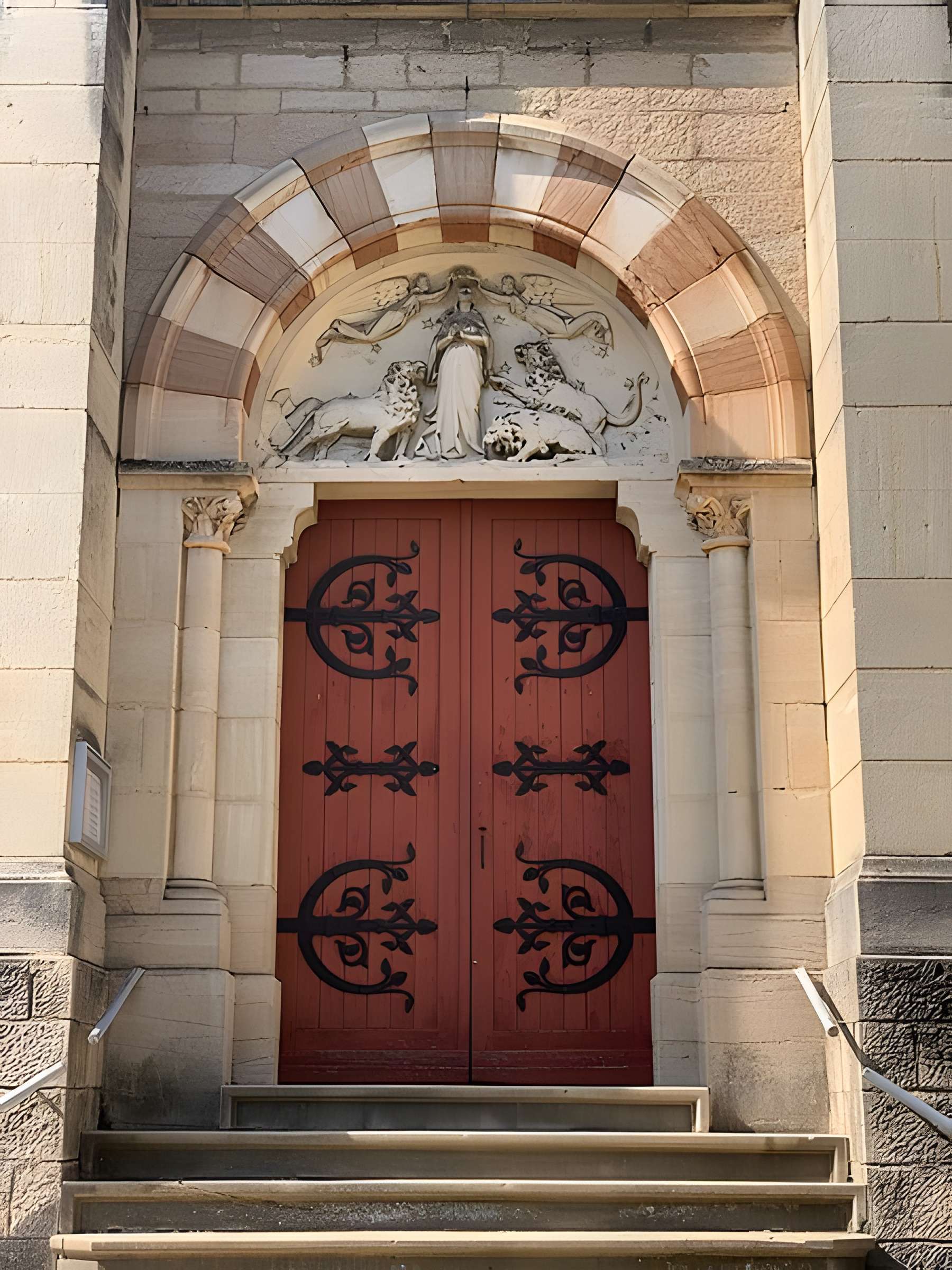 Église Sainte-Euphémie de Sainte-Euphémie