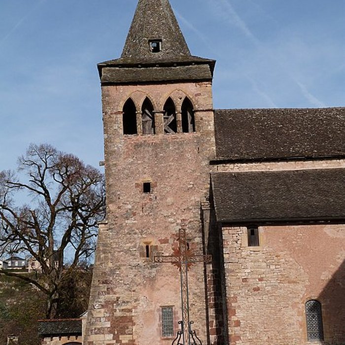 Photo de Église Sainte-Fauste de Bozouls