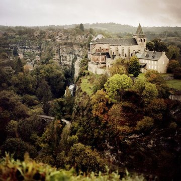 Église Sainte-Fauste de Bozouls