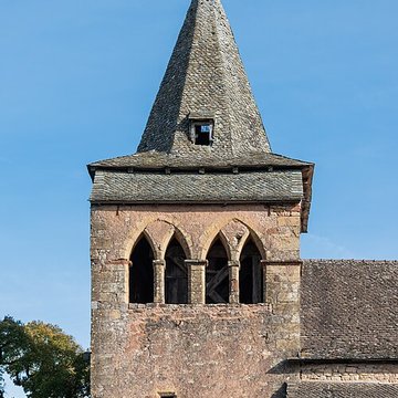 Église Sainte-Fauste de Bozouls