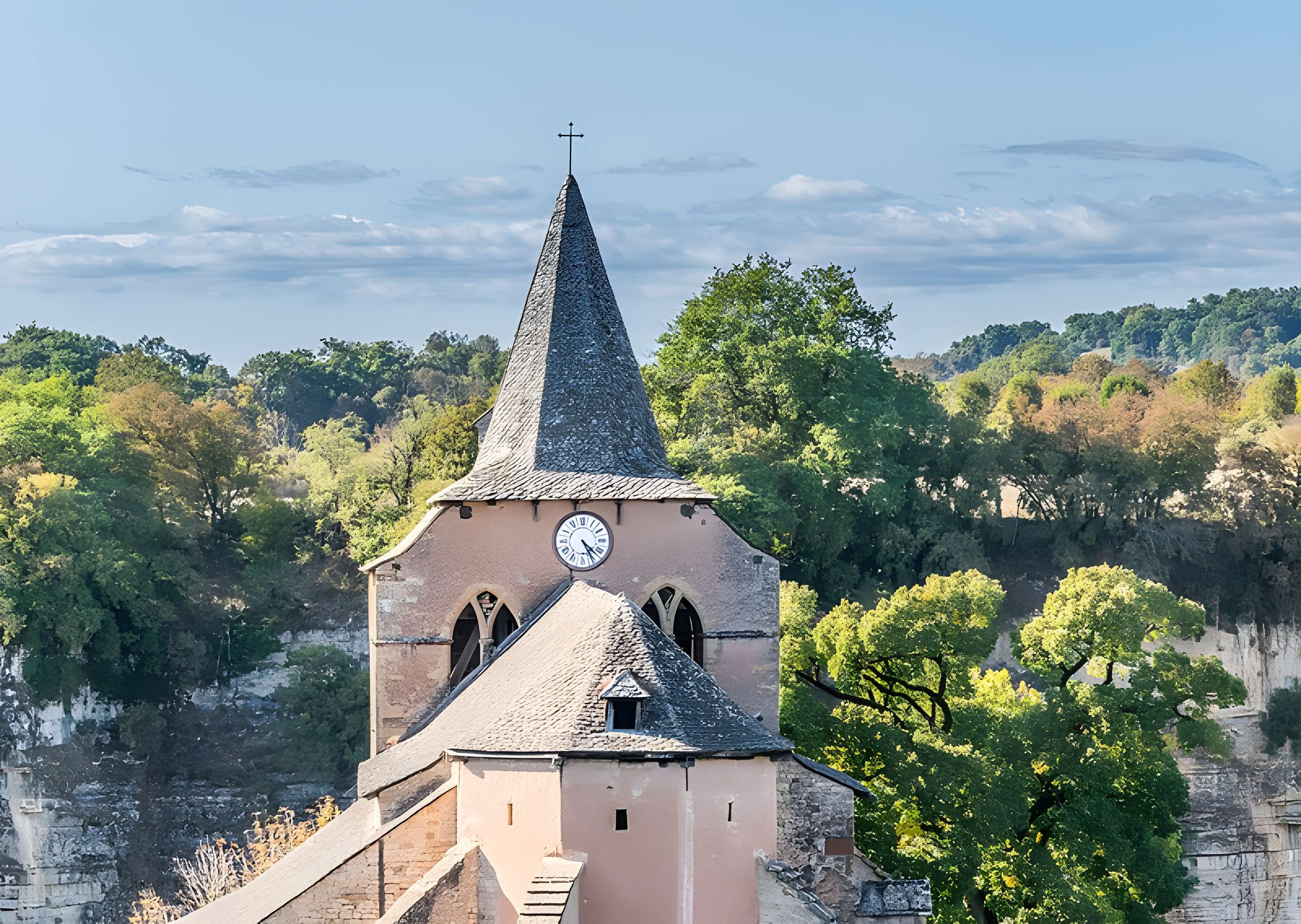 Église Sainte-Fauste de Bozouls