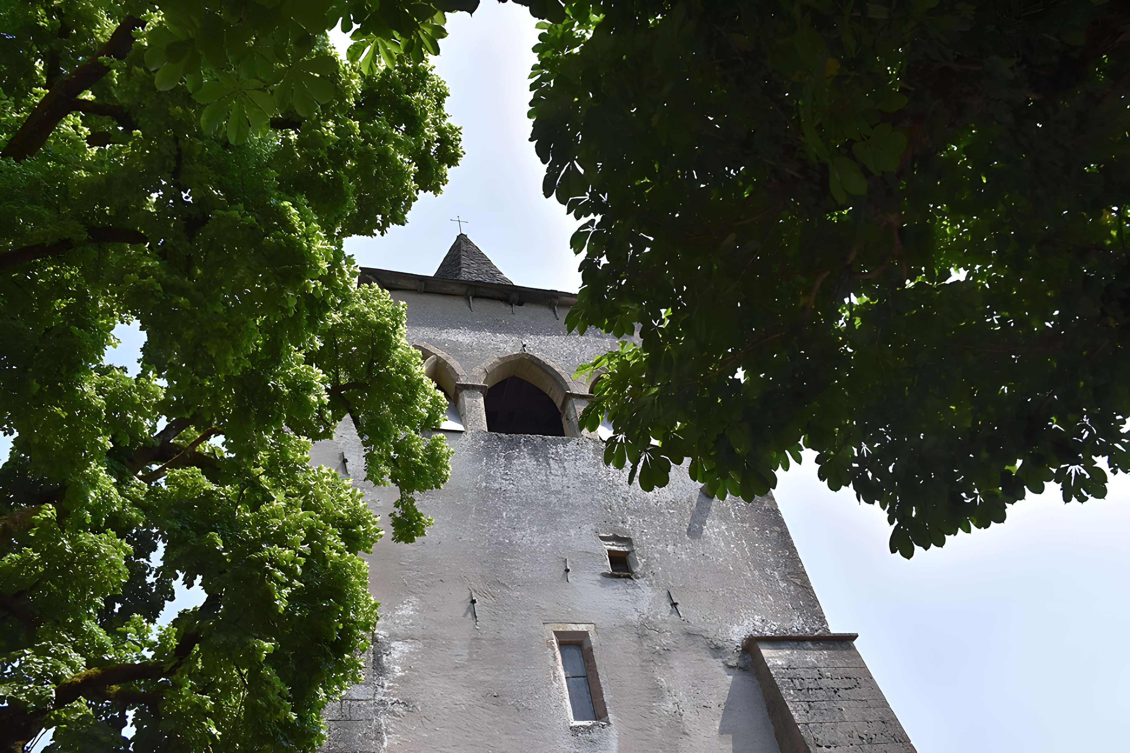 Église Sainte-Fauste de Bozouls
