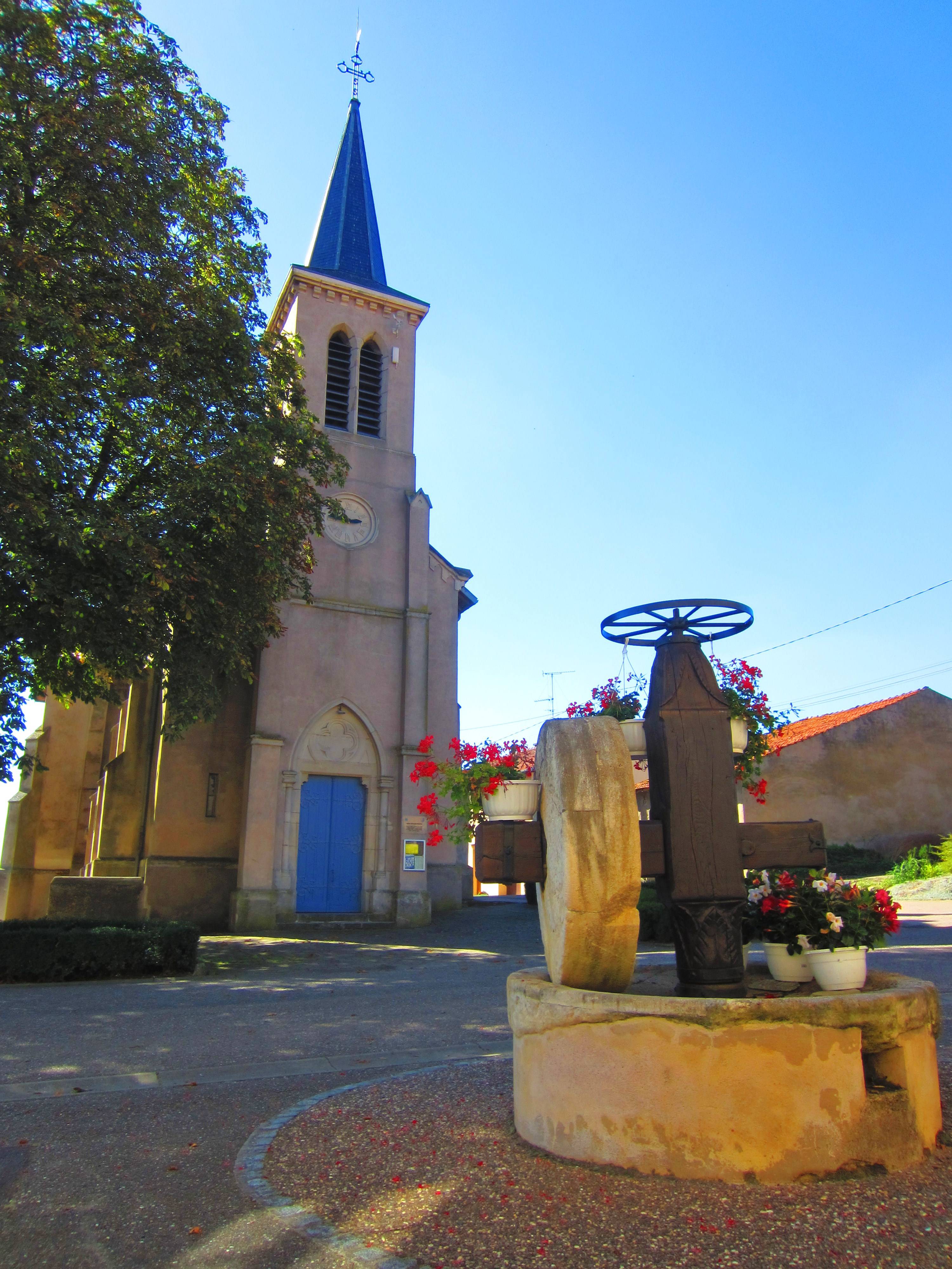 Photo de Église Saint-Jean-Baptiste de Foville