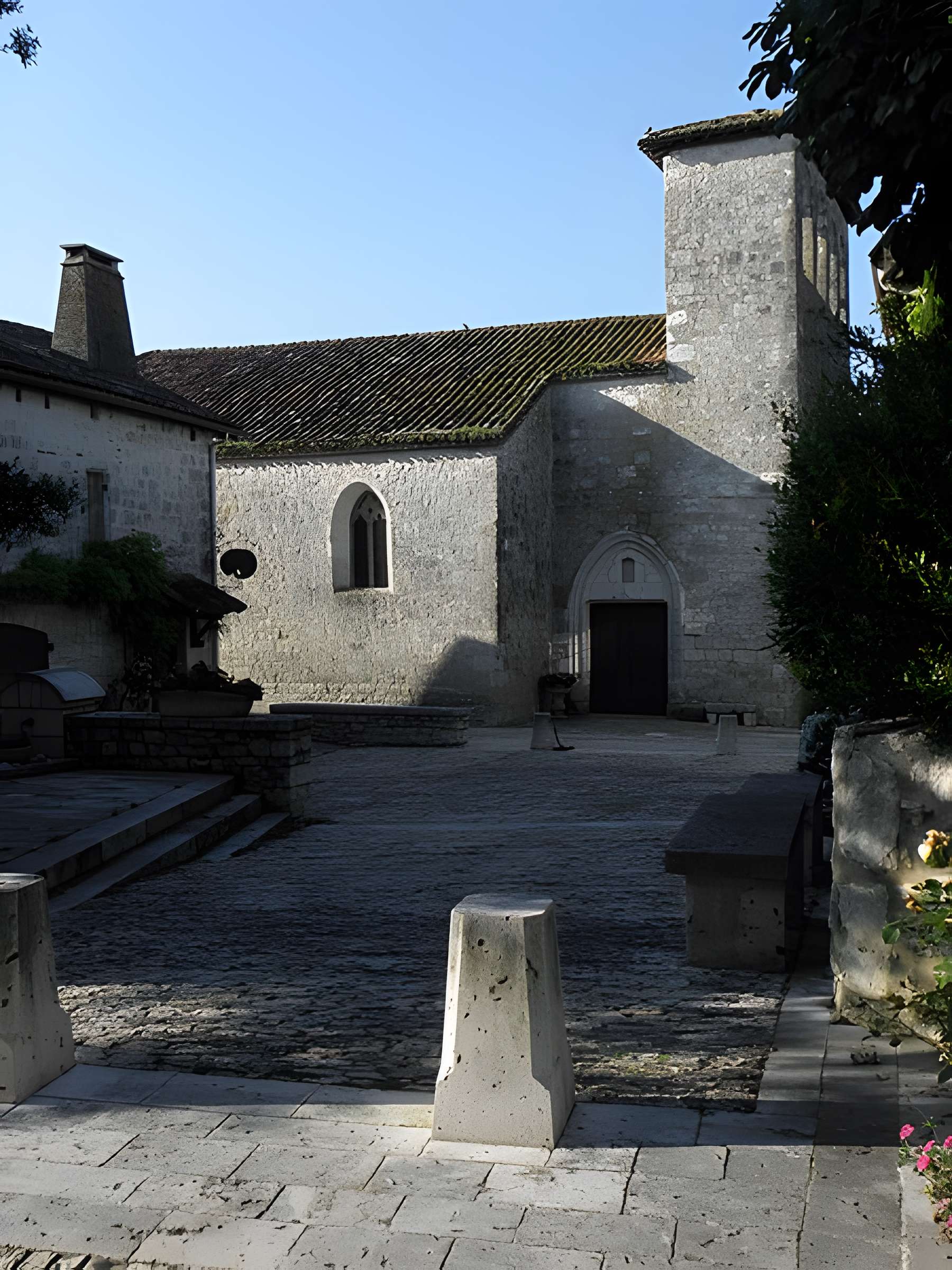 Église Sainte-Foy de Pujols