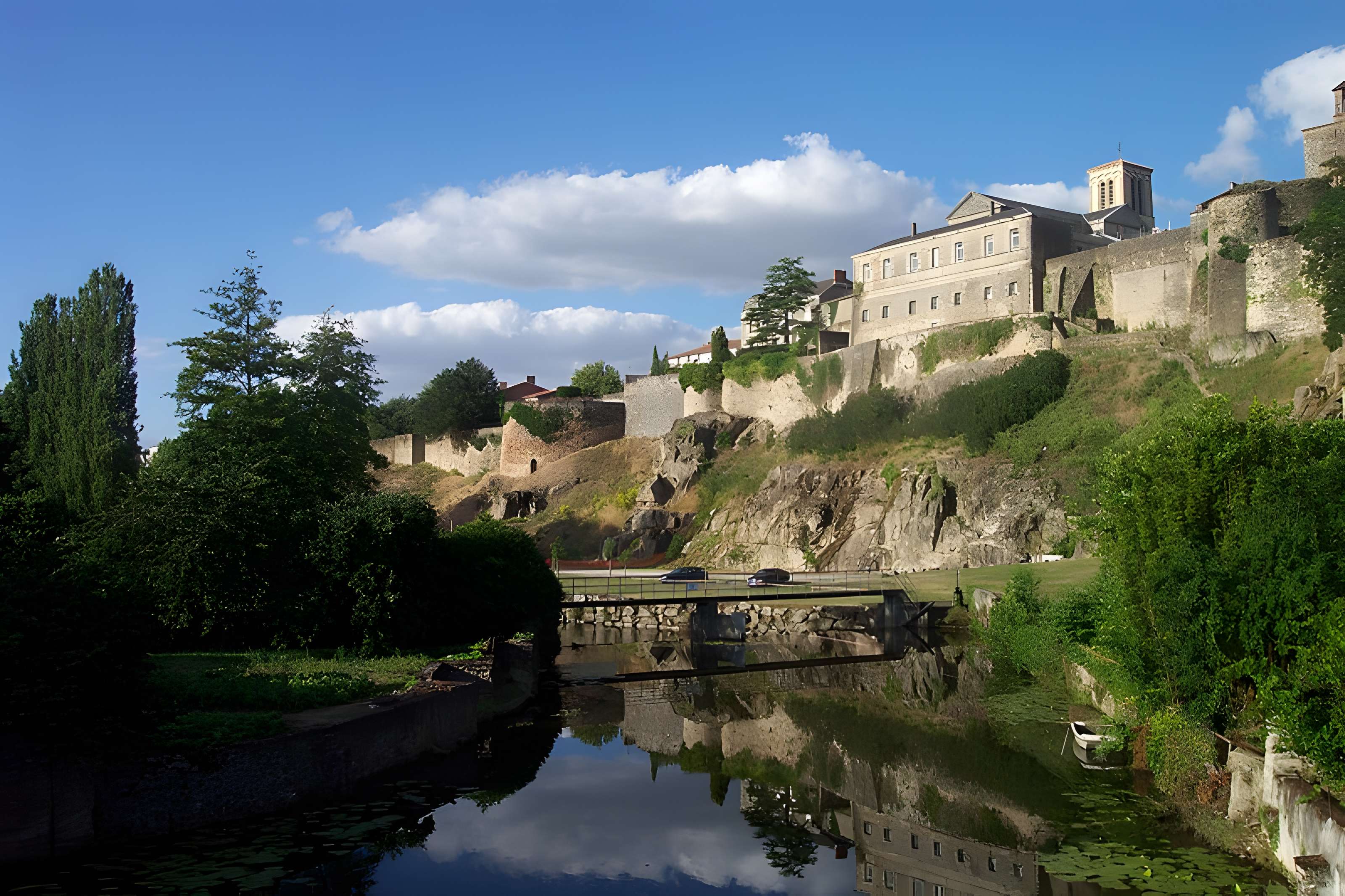 Château de Parthenay