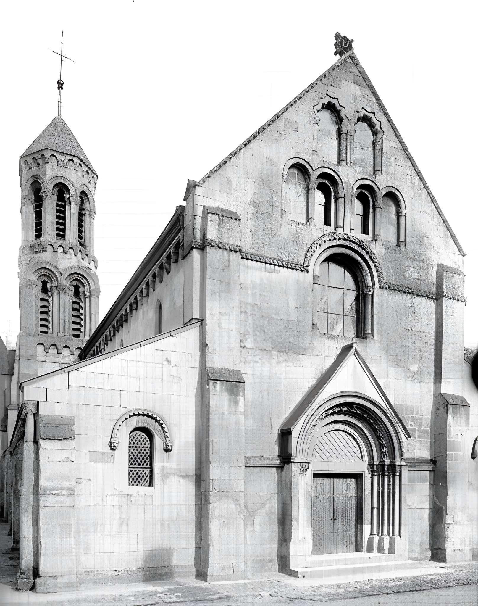 Église Saint-Éloi de Tracy-le-Val