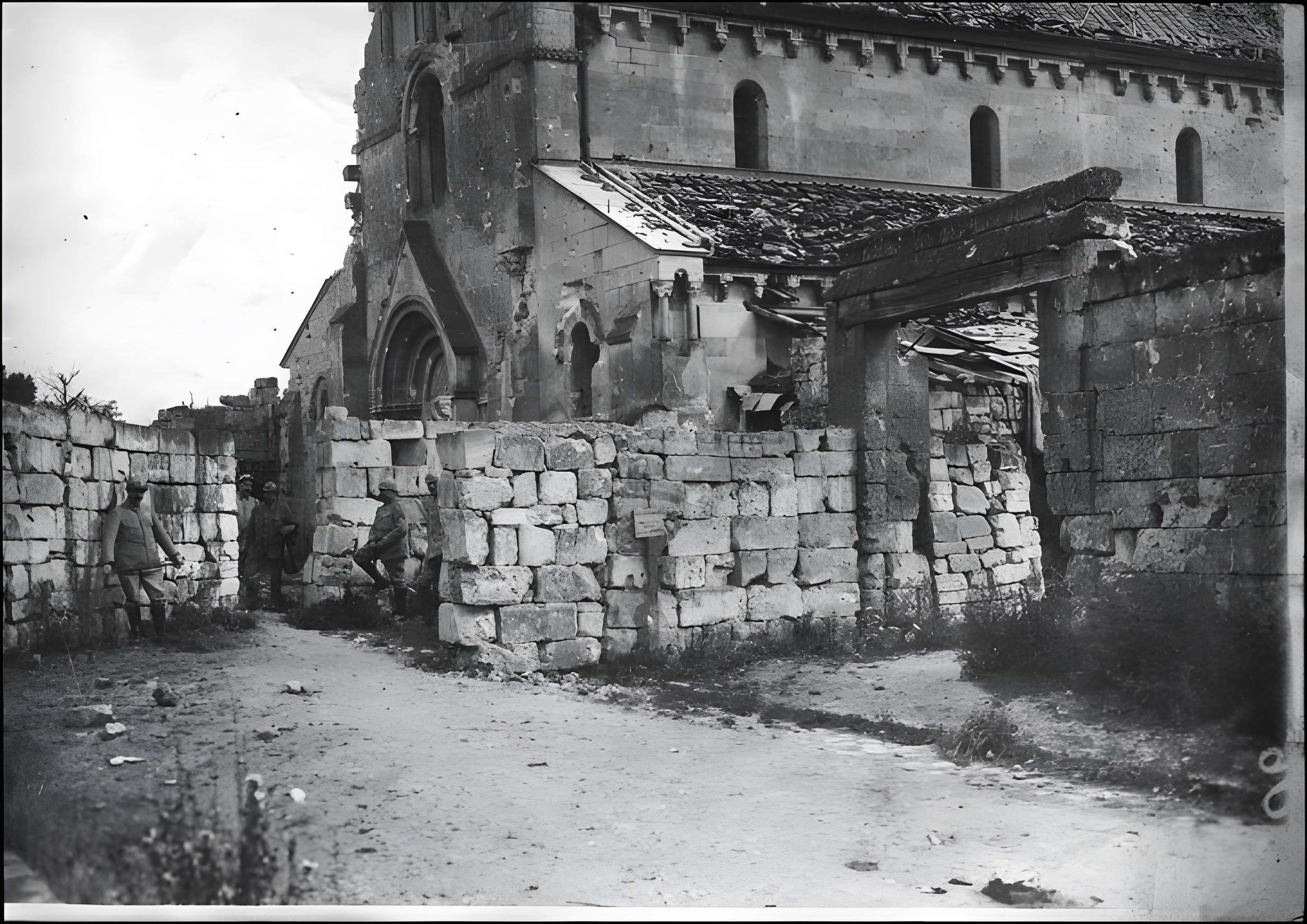Église Saint-Éloi de Tracy-le-Val