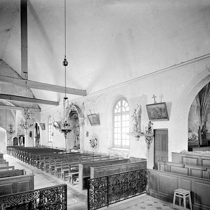 Photo de Église Sainte-Madeleine dAuvillars-sur-Saône