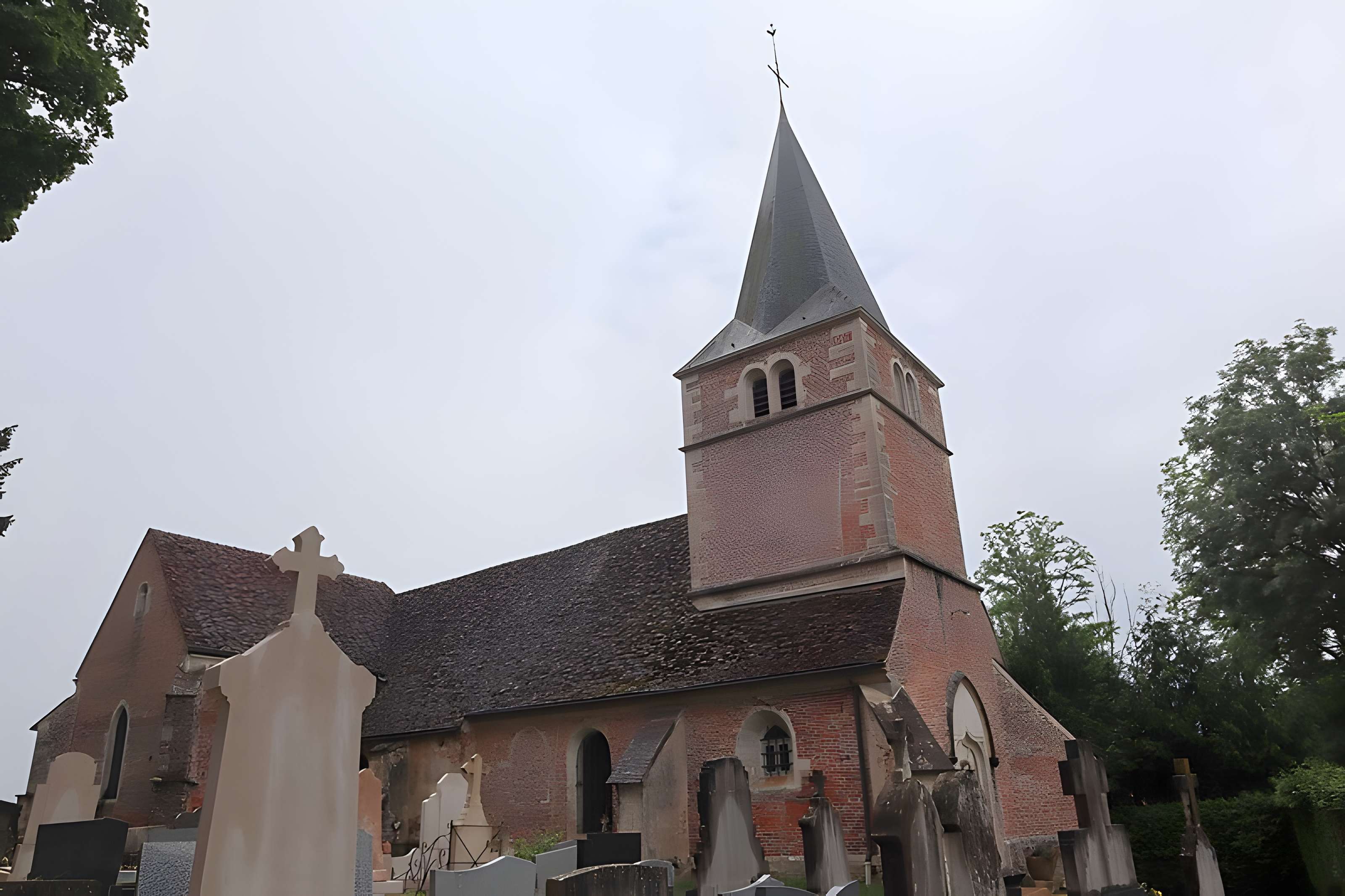 Église Sainte-Madeleine d'Auvillars-sur-Saône