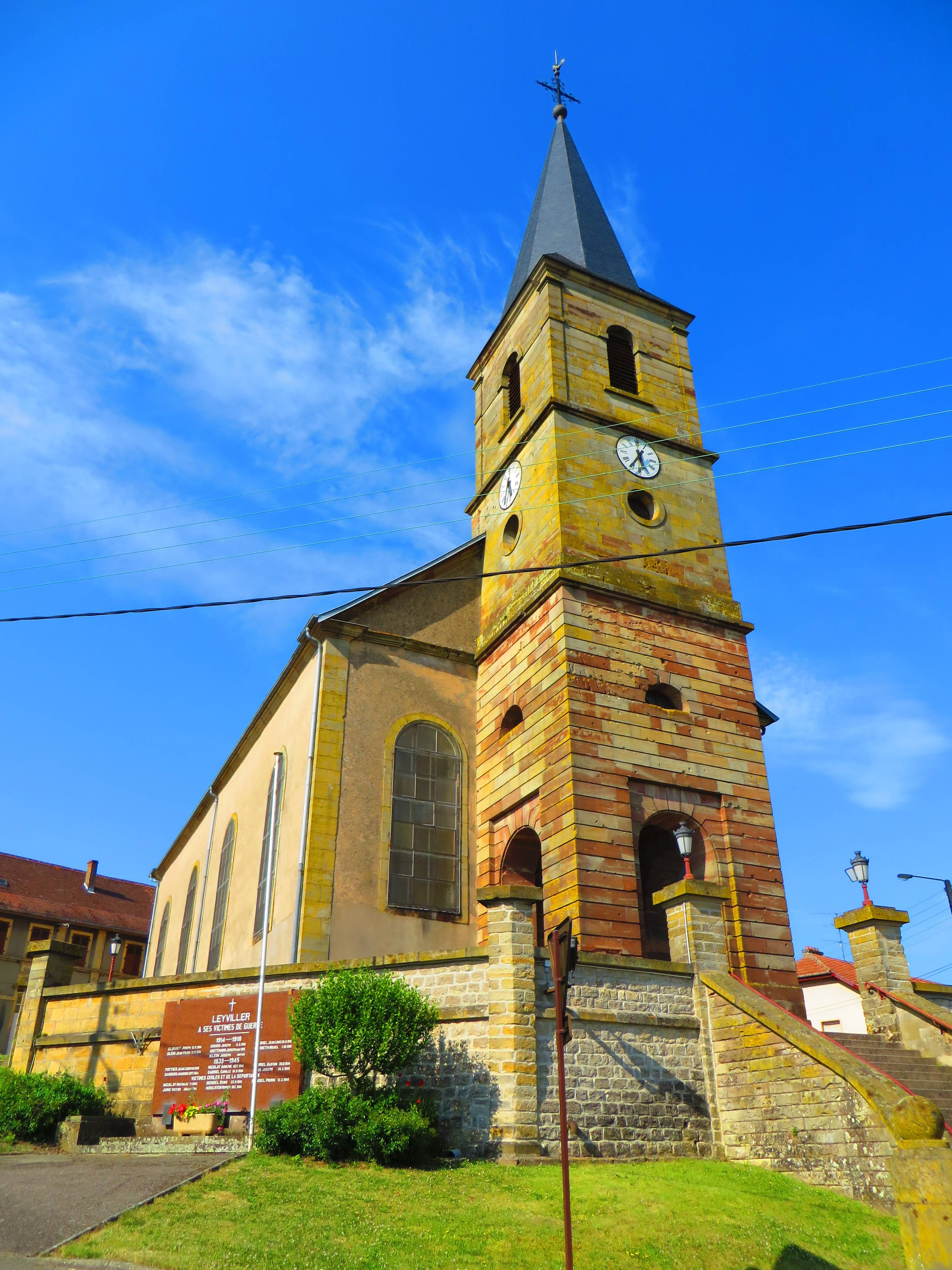 Photo de Iglesia de la Asunción de la Santísima Virgen María de Leyviller