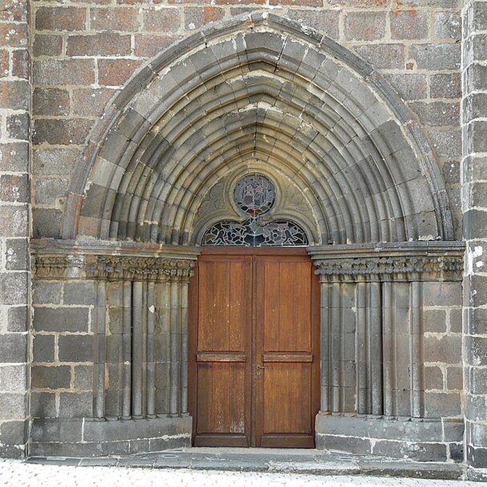 Photo de Église Sainte-Madeleine de Briffons