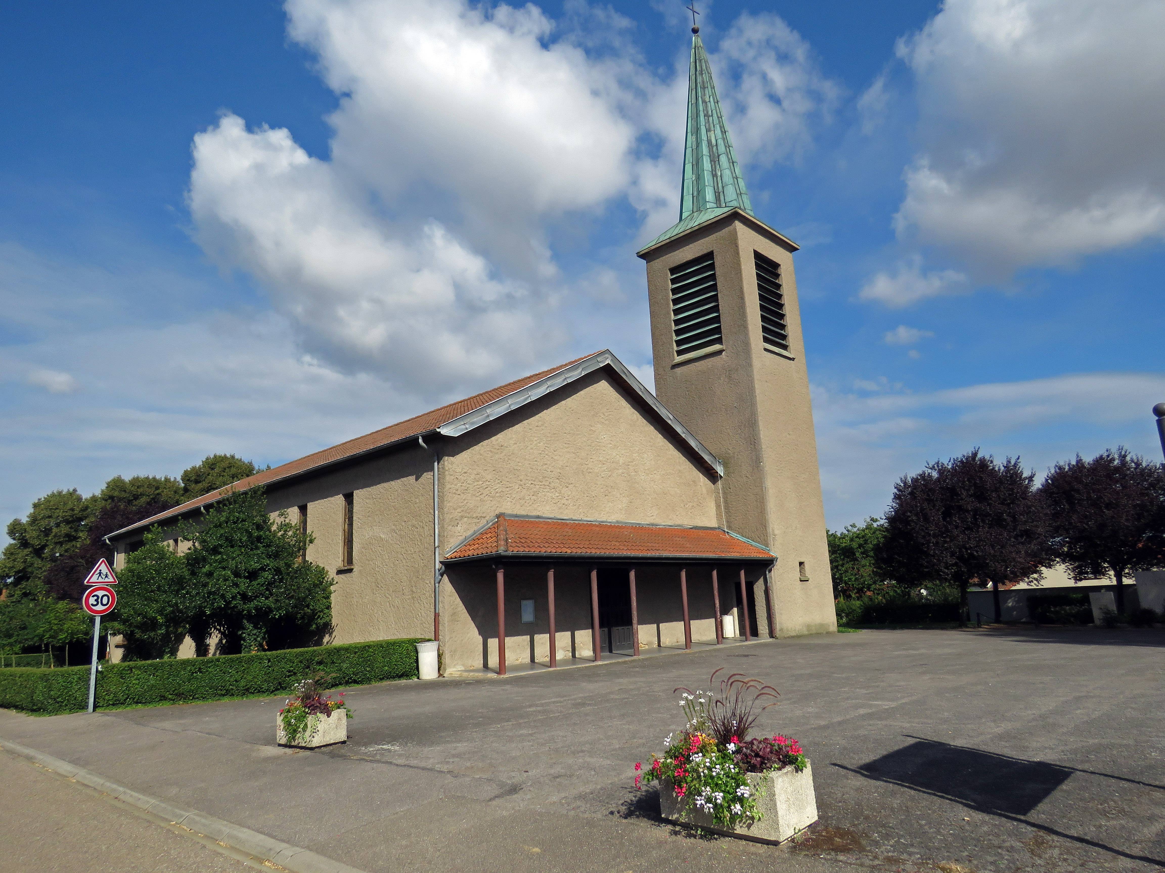 Photo de Église Saints-Côme-et-Damien de Louvigny