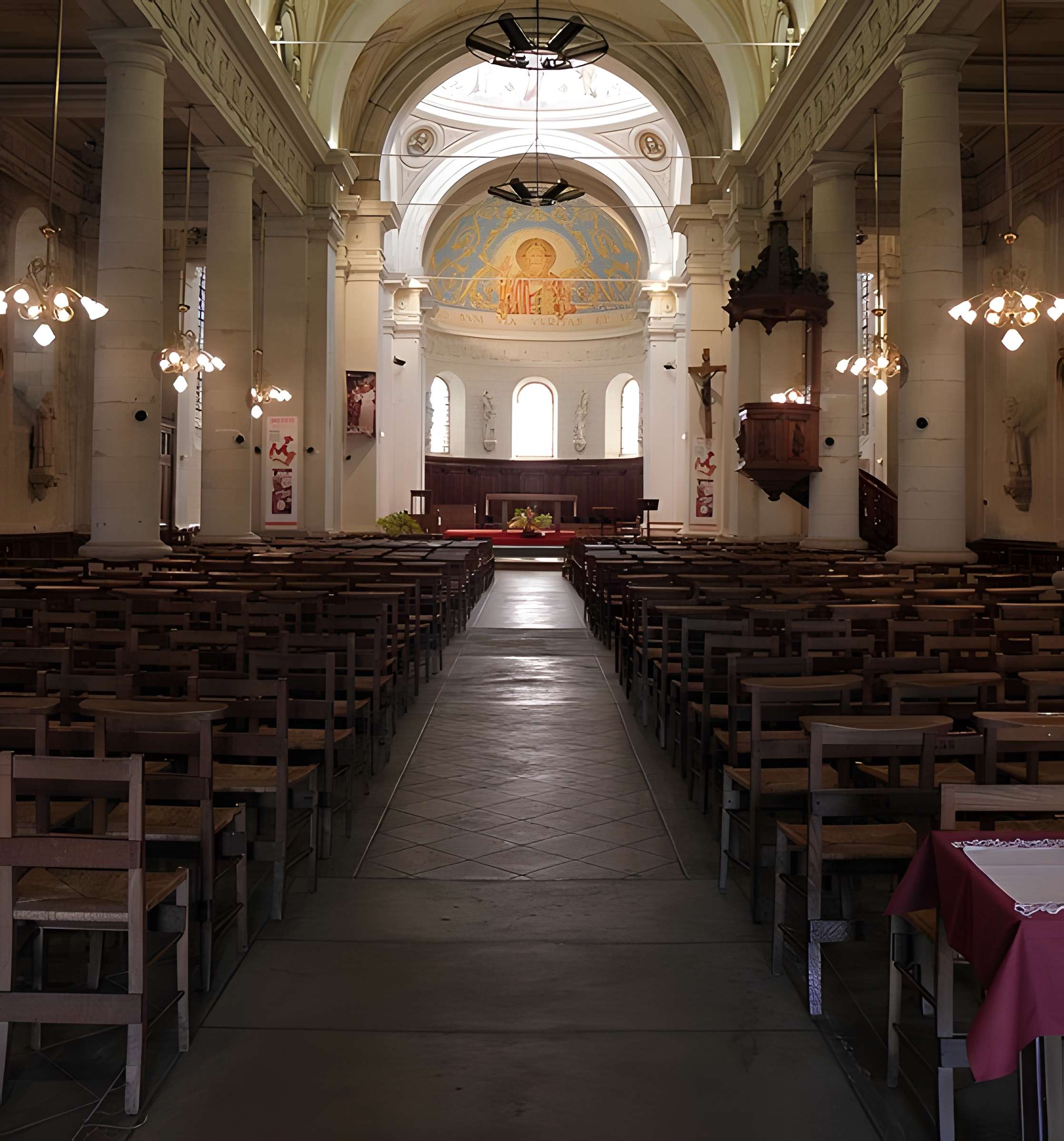 Église Sainte-Madeleine de Segré