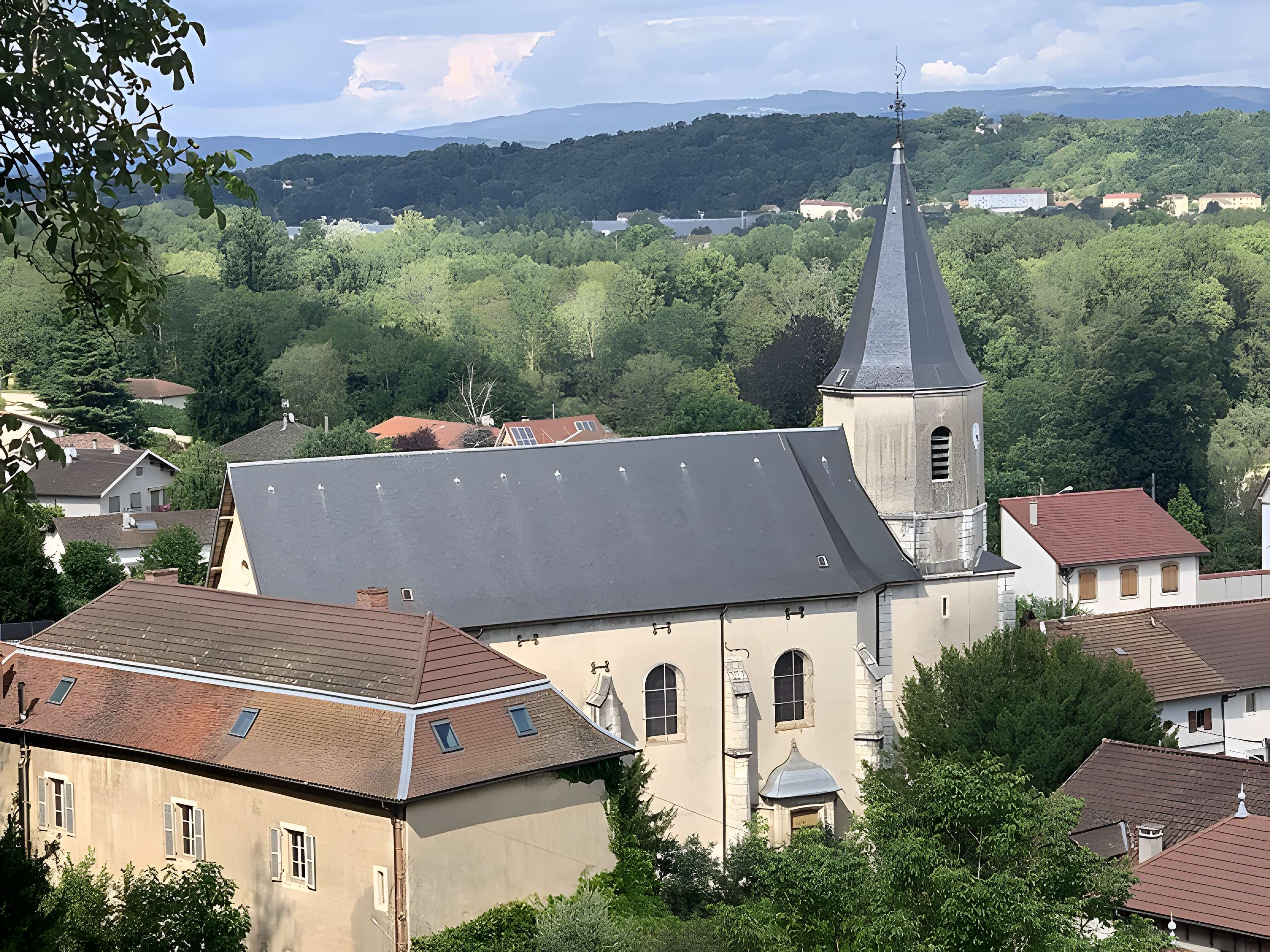 Église Sainte-Madeleine de Varambon