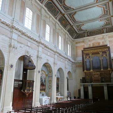Église Sainte-Madeleine-de-lÎle de Martigues
