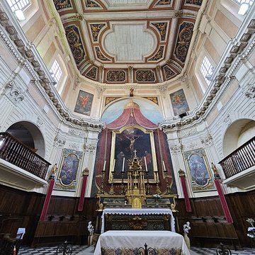 Église Sainte-Madeleine-de-lÎle de Martigues