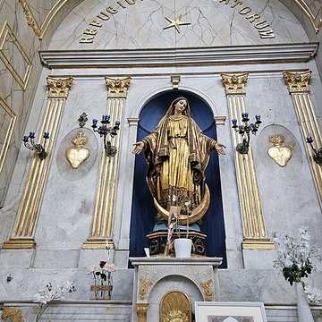 Église Sainte-Madeleine-de-lÎle de Martigues