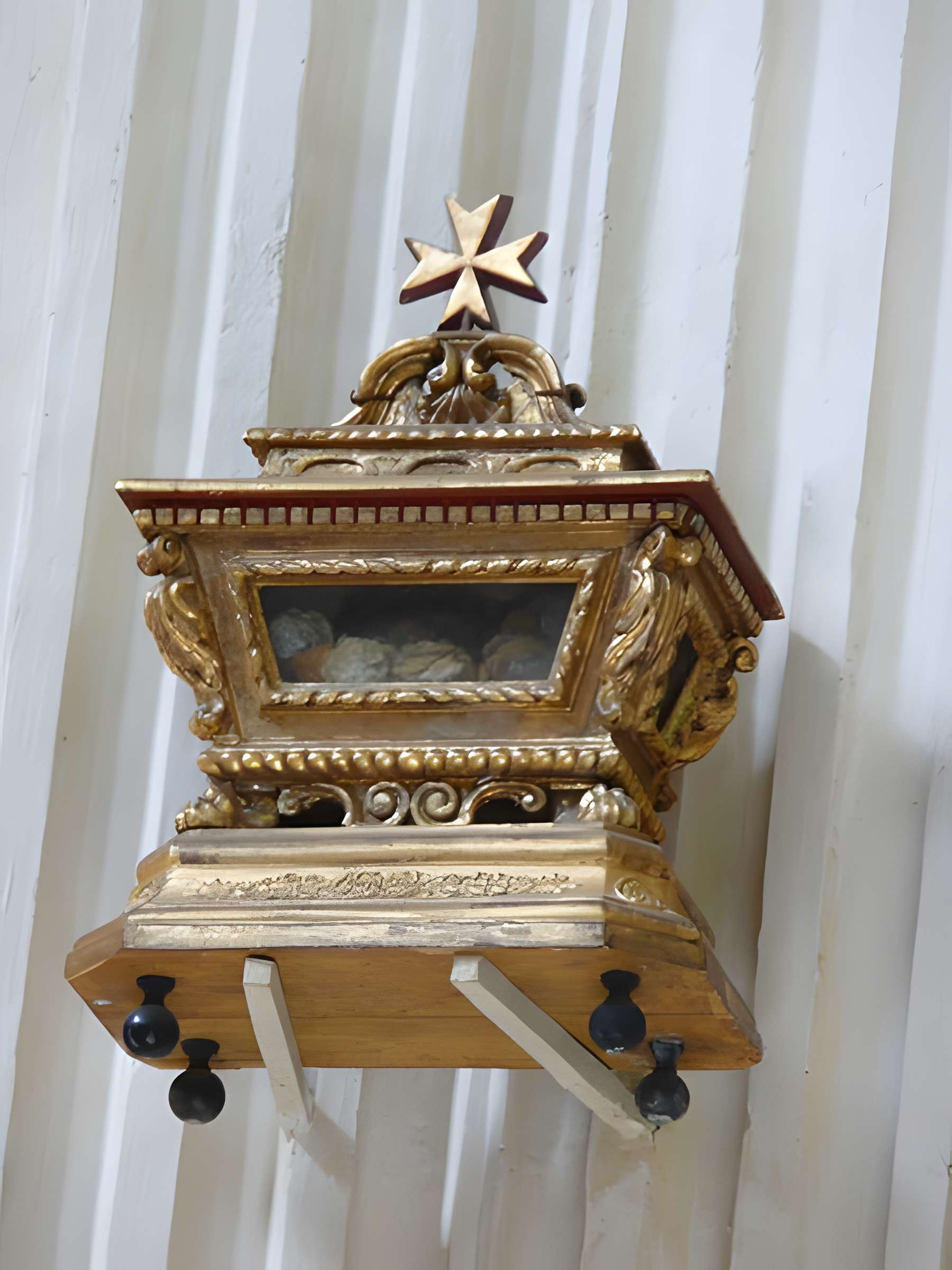 Église Sainte-Madeleine-de-l'Île de Martigues