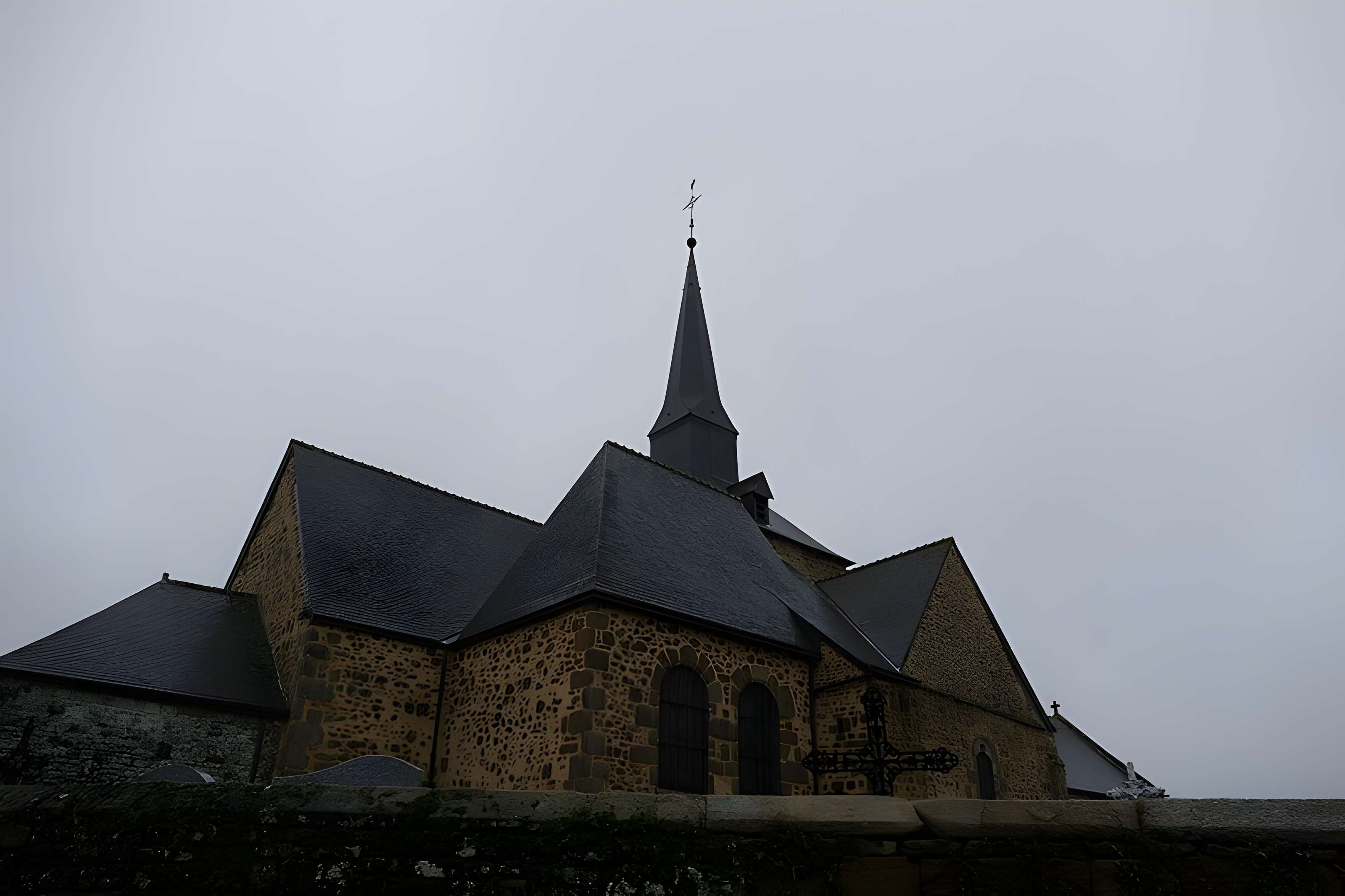 Église Sainte-Marguerite de Sainte-Marguerite-de-Carrouges