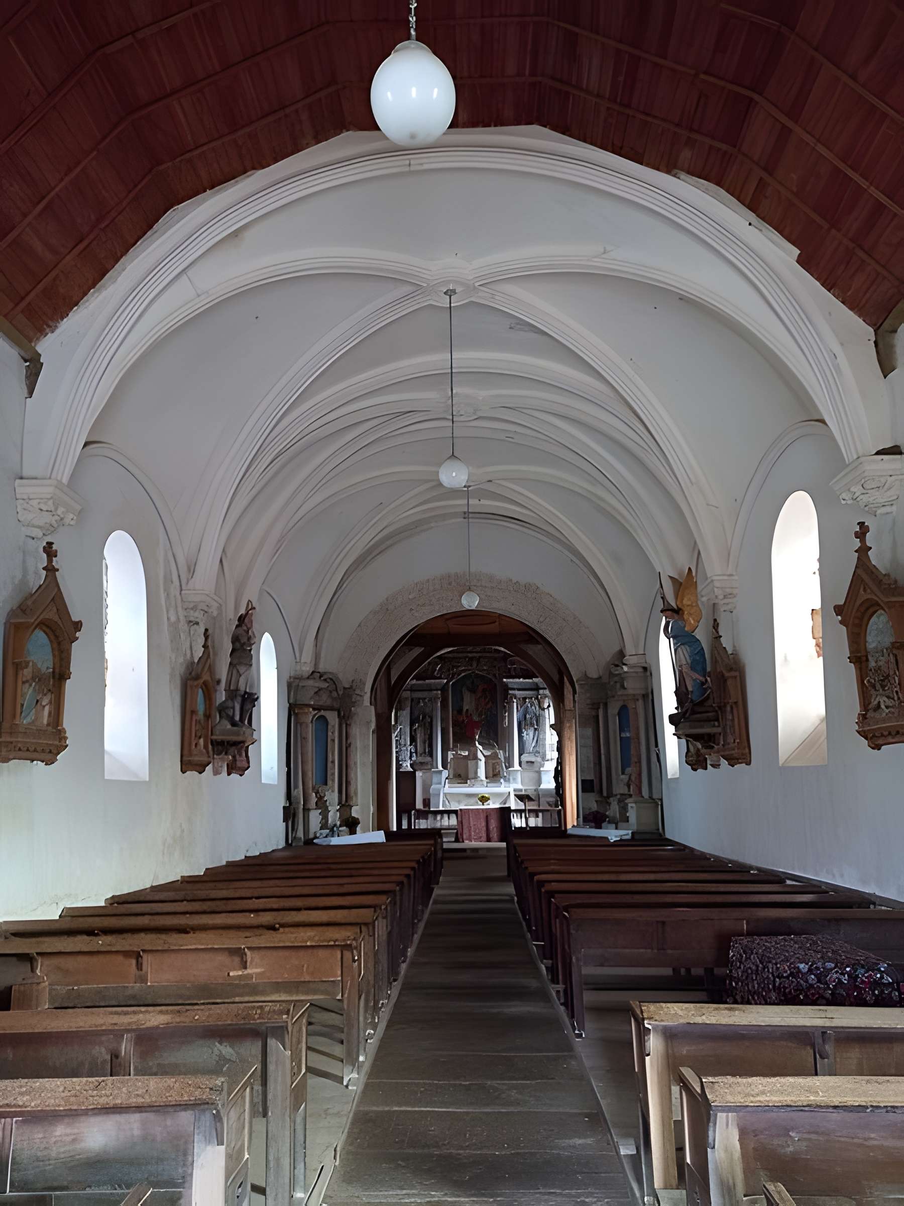 Église Sainte-Marguerite de Sainte-Marguerite-de-Carrouges