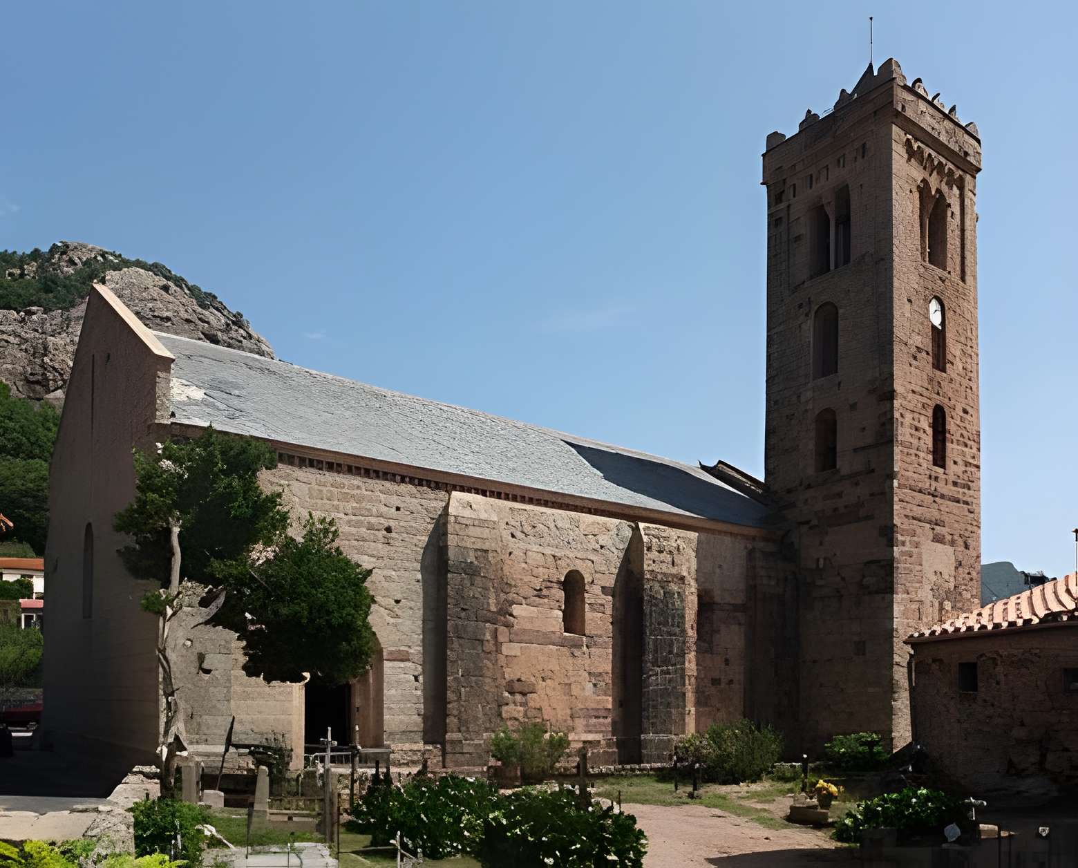 Église Sainte-Marie de Coustouges 