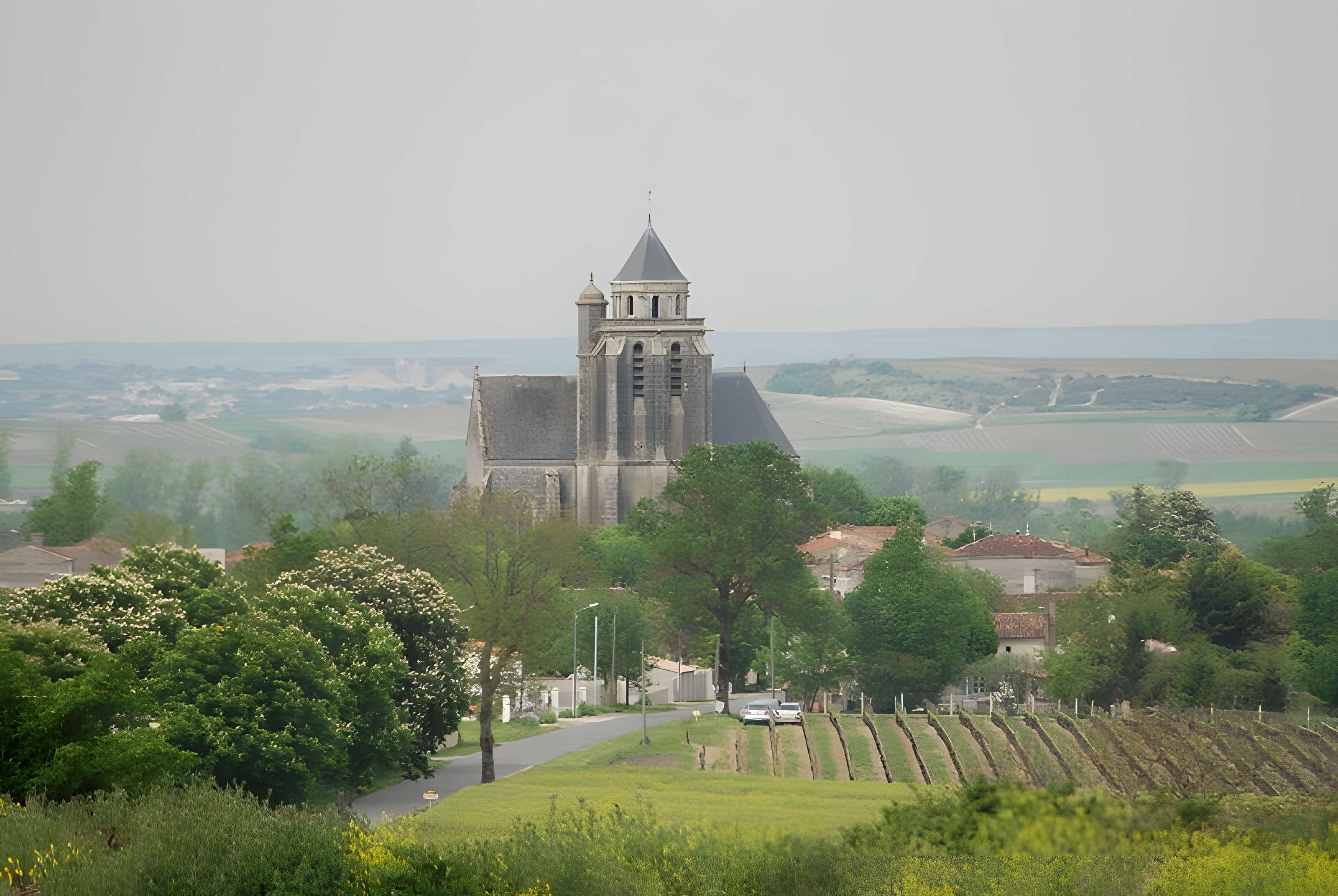 Église Sainte-Marie de Lonzac 