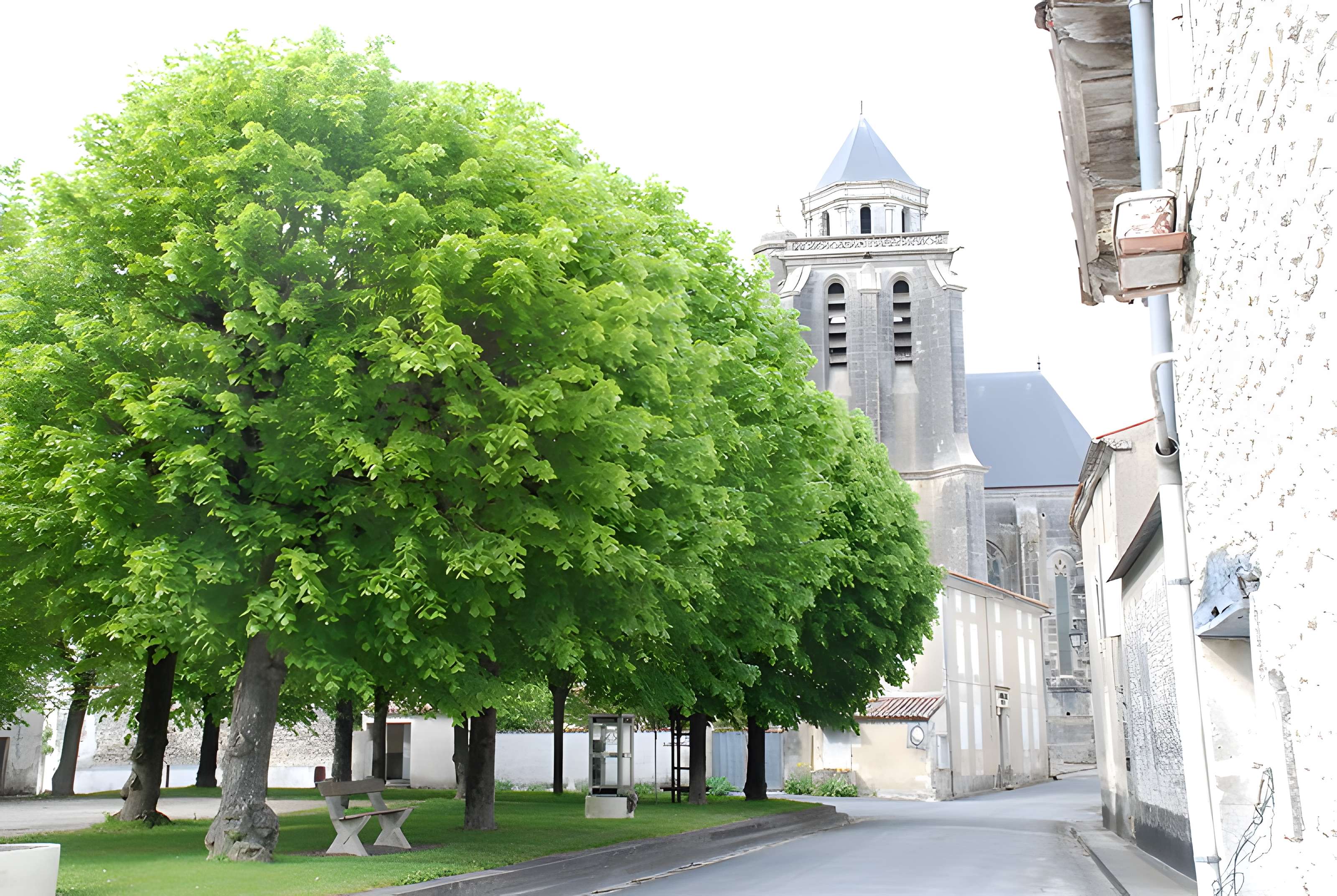 Église Sainte-Marie de Lonzac