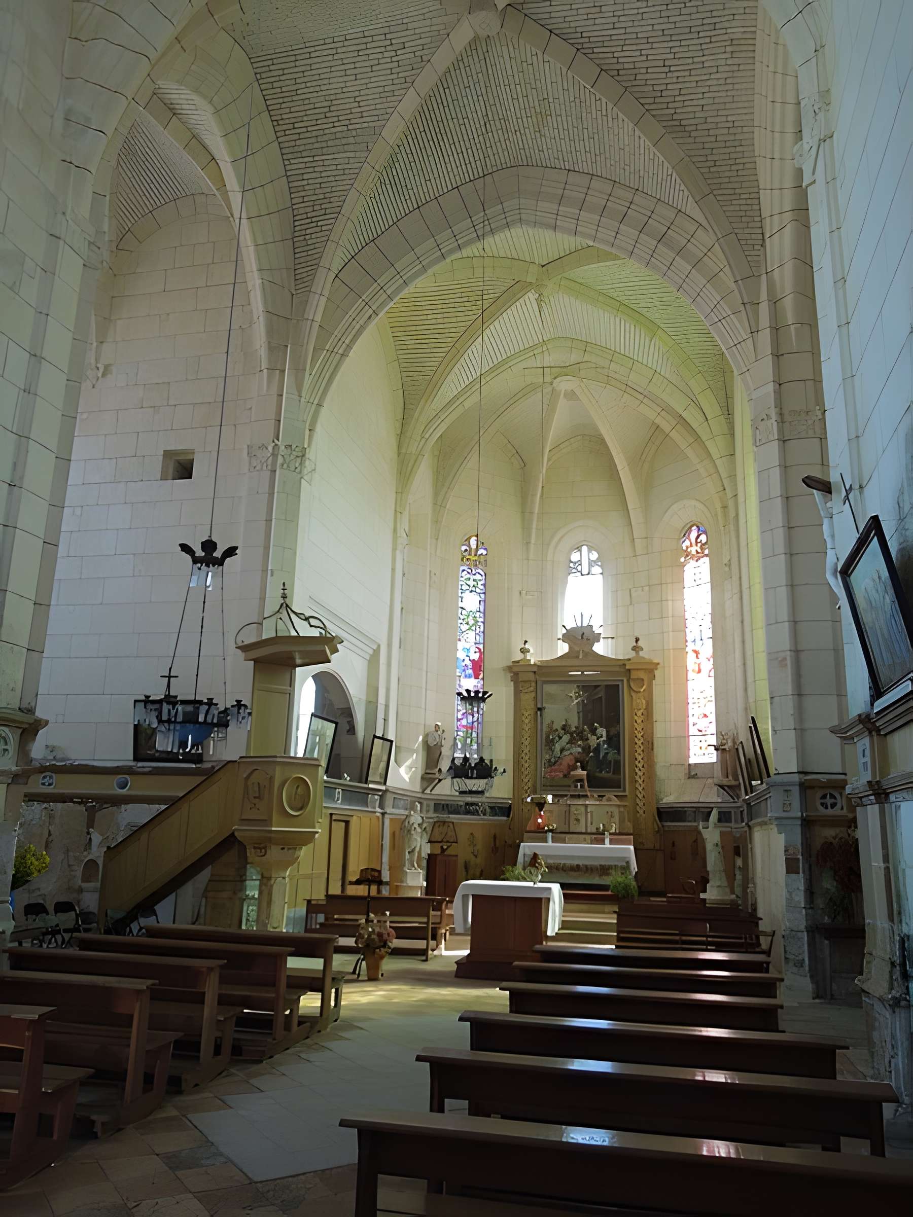 Église Sainte-Marie de Lonzac