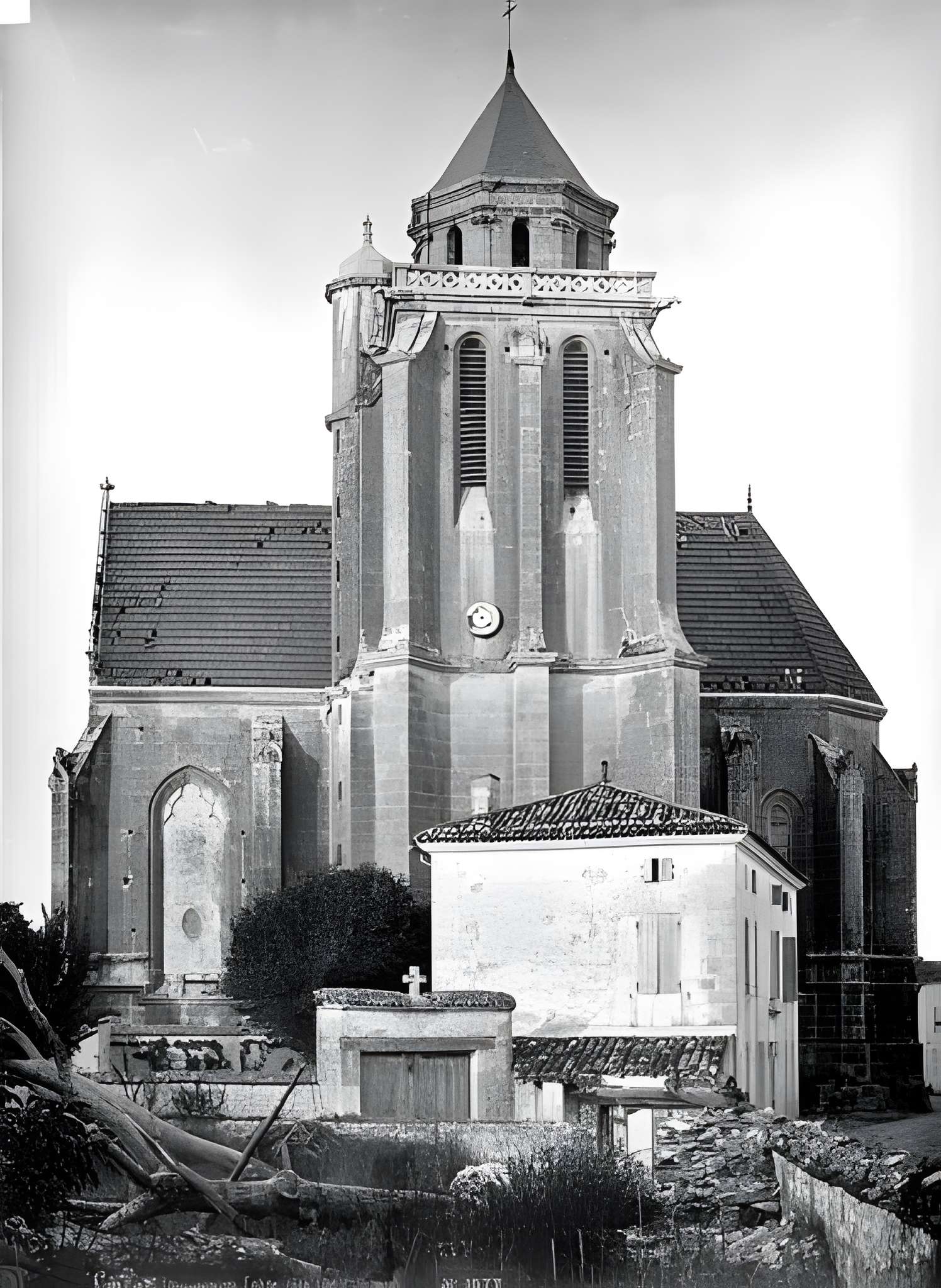 Église Sainte-Marie de Lonzac