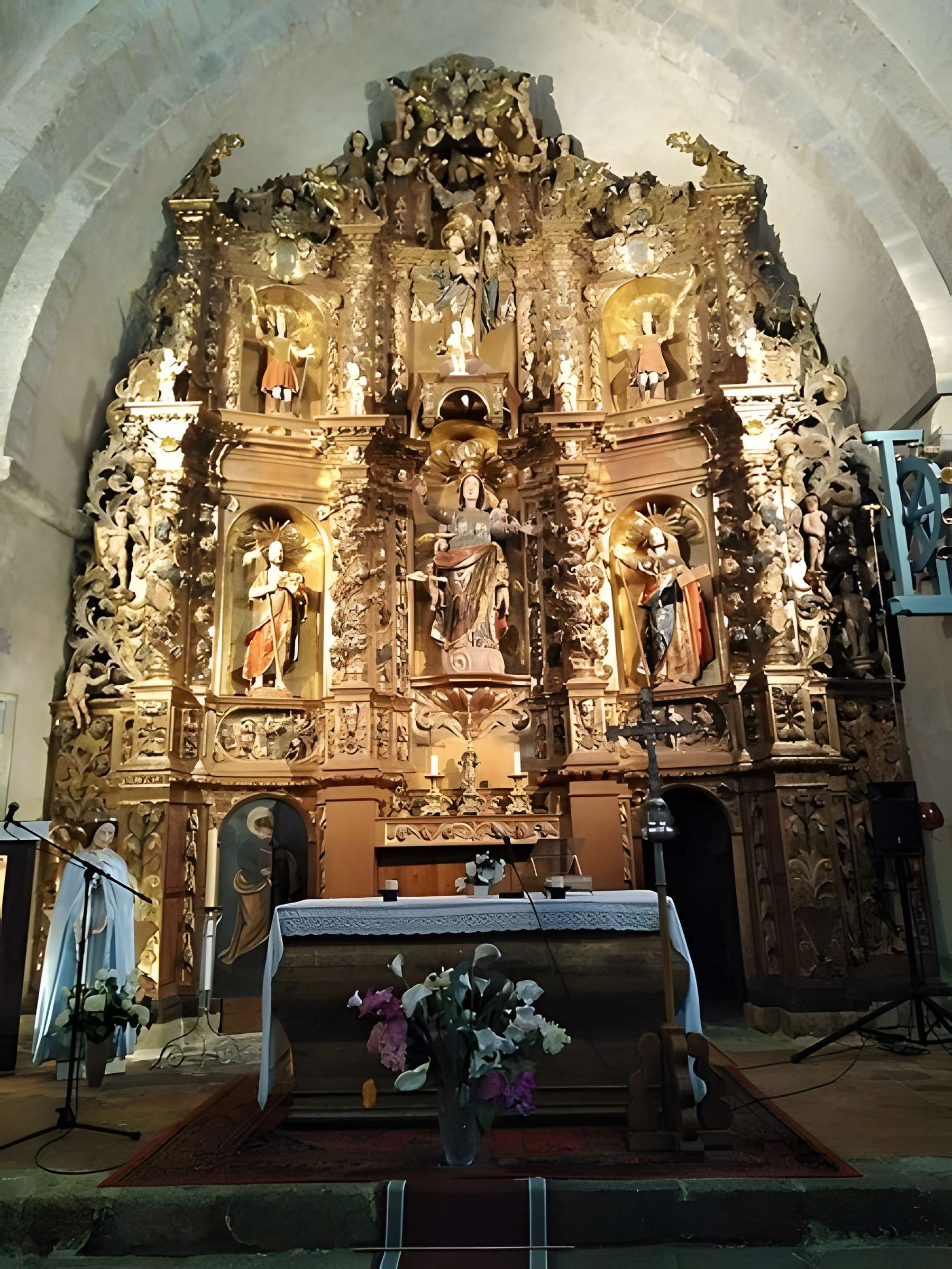 Église Sainte-Marie de Serralongue