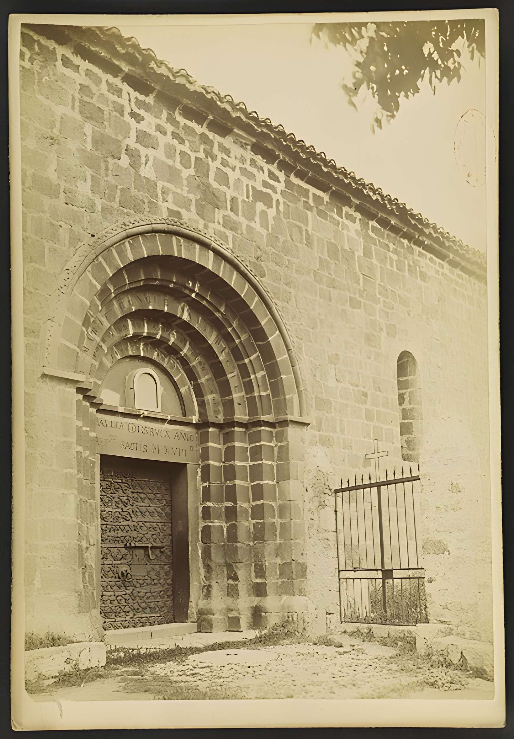 Église Sainte-Marie de Serralongue