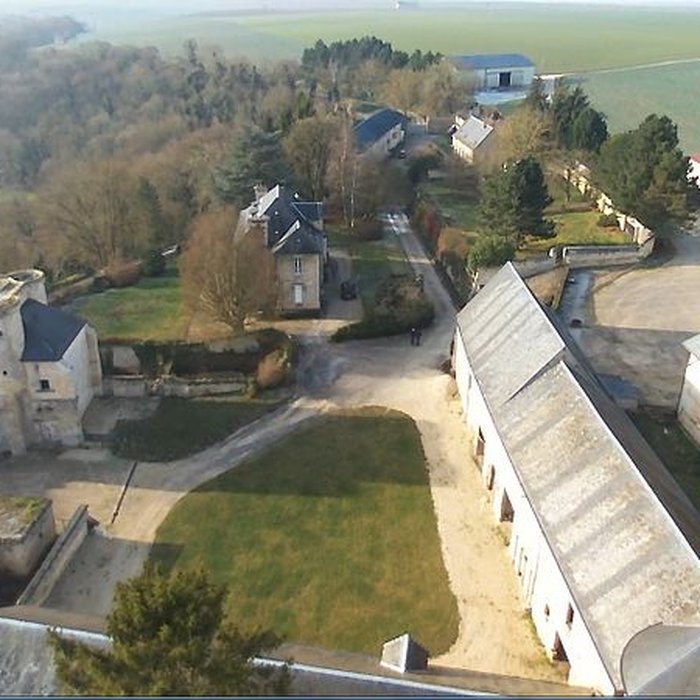 Photo de Château de Pernant