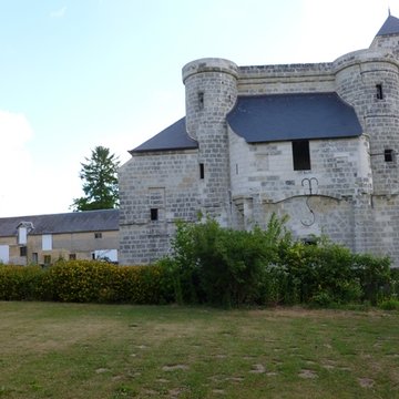 Château de Pernant