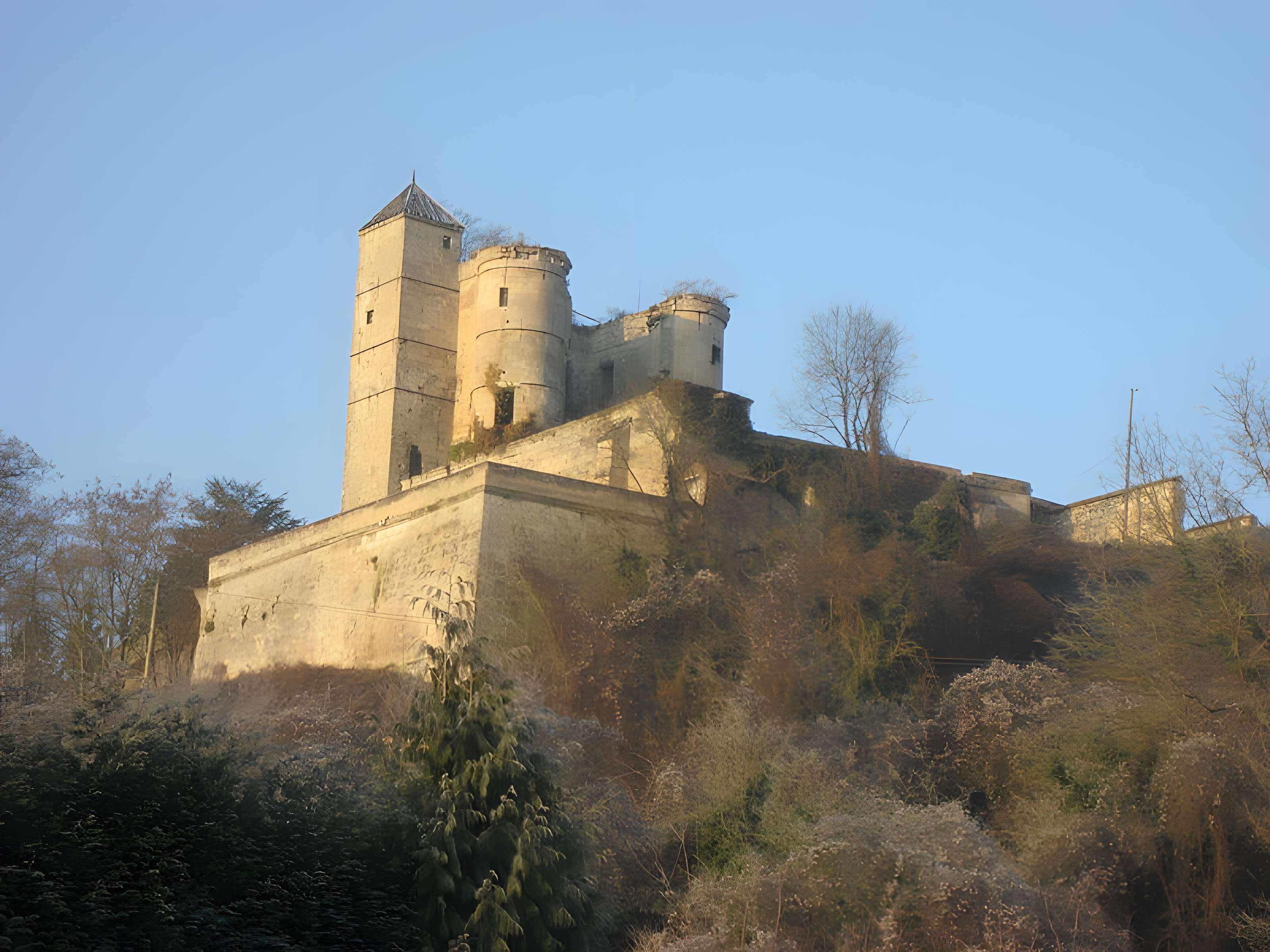Château de Pernant