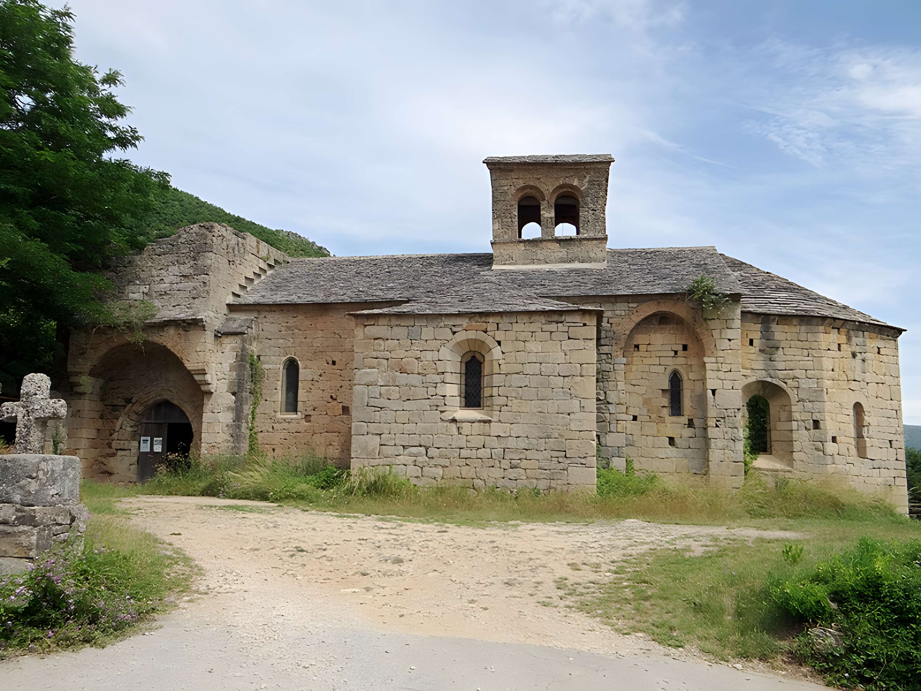 Église Sainte-Marie-des-Cuns de Nant
