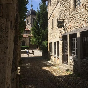 Église Sainte-Marie-Madeleine de Pérouges